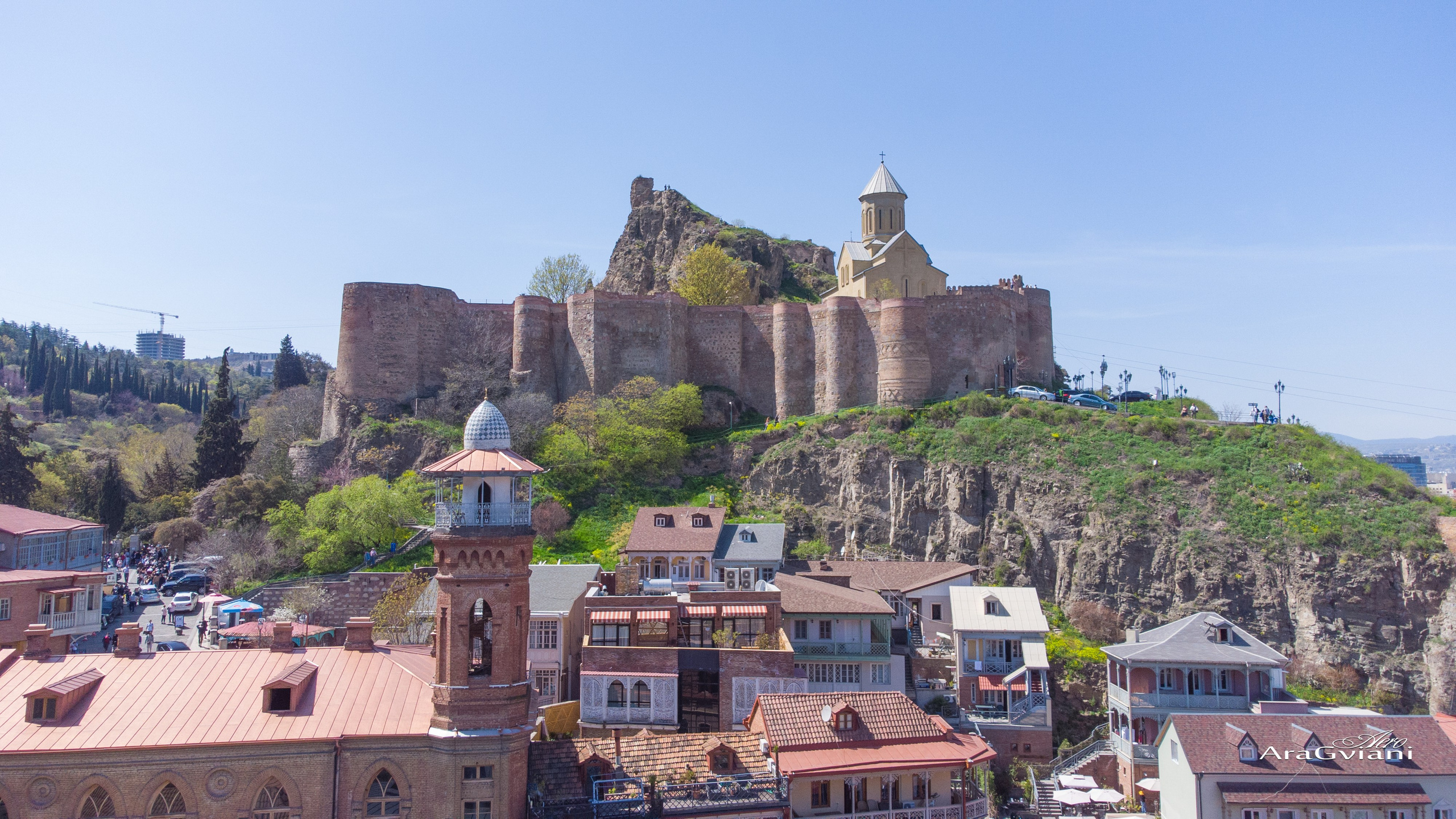 გასეირნება ძველ თბილისში. FramefreeMan