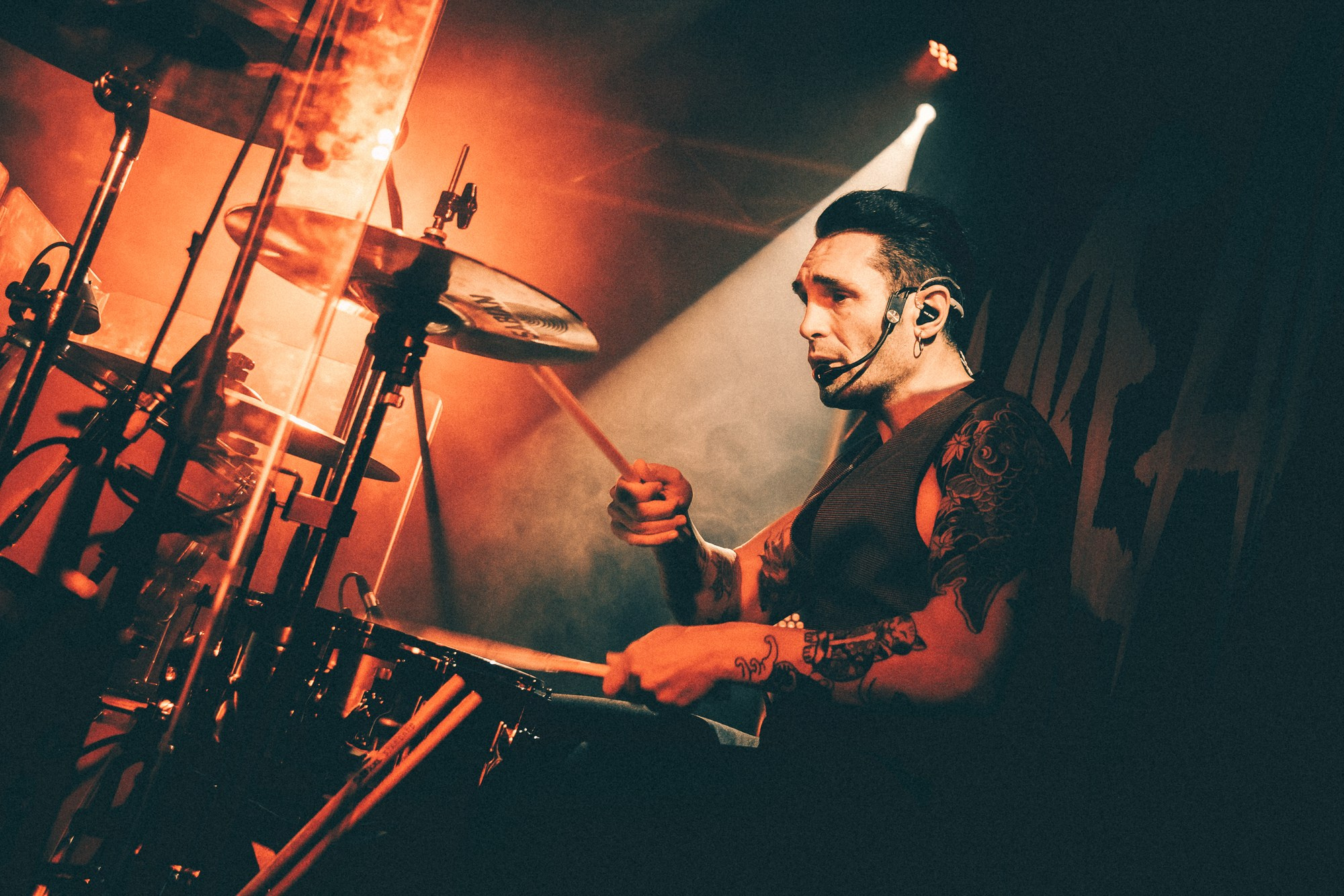 DENISDENIS — reportaje fotográfico del concierto en la Sala Marearock (Alicante) | FOTKAI