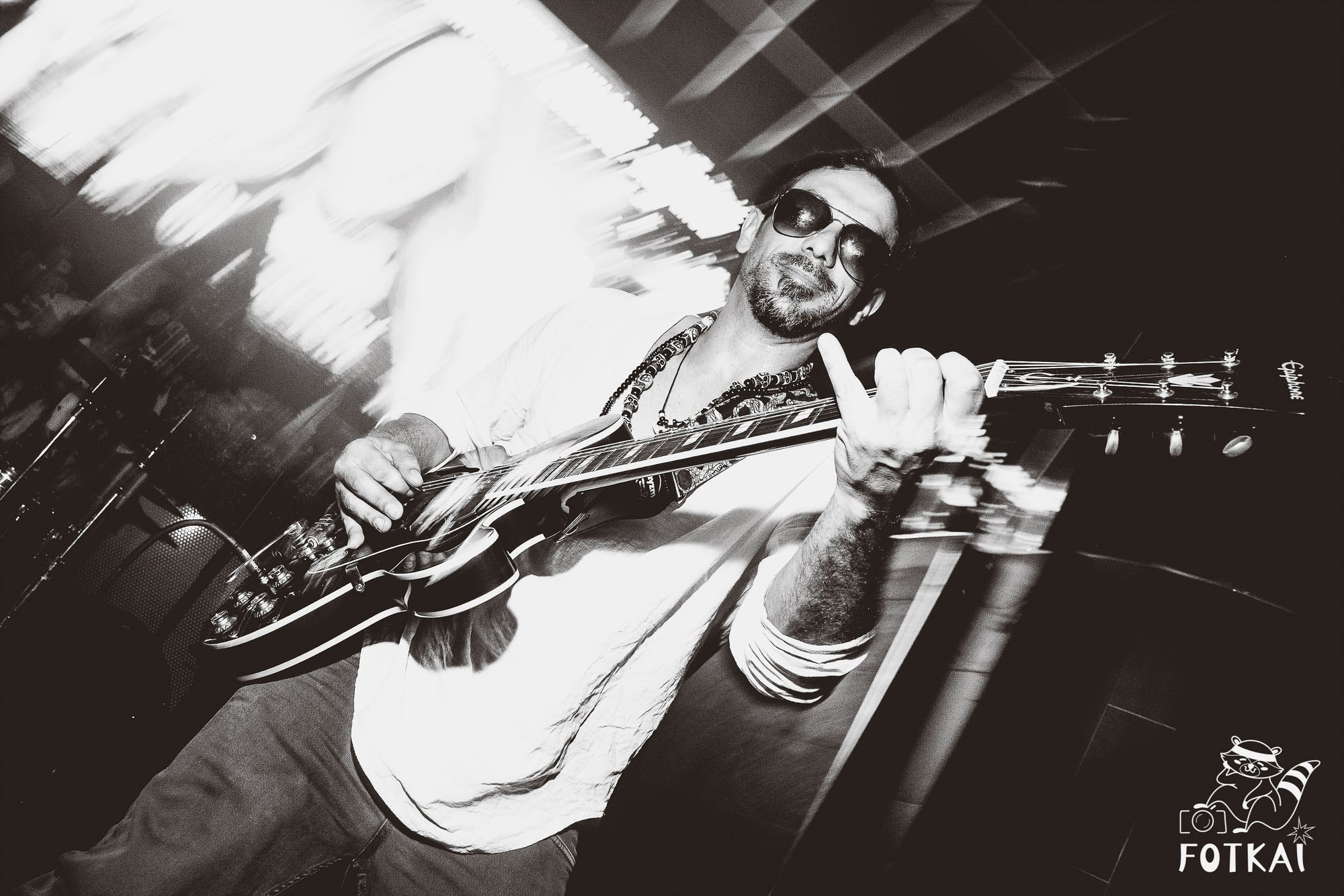 Oktoberfest Torrevieja 2025 в Avalon — Stones of the Coast, живая музыка и рок-атмосфера | Фоторепортаж FOTKAI