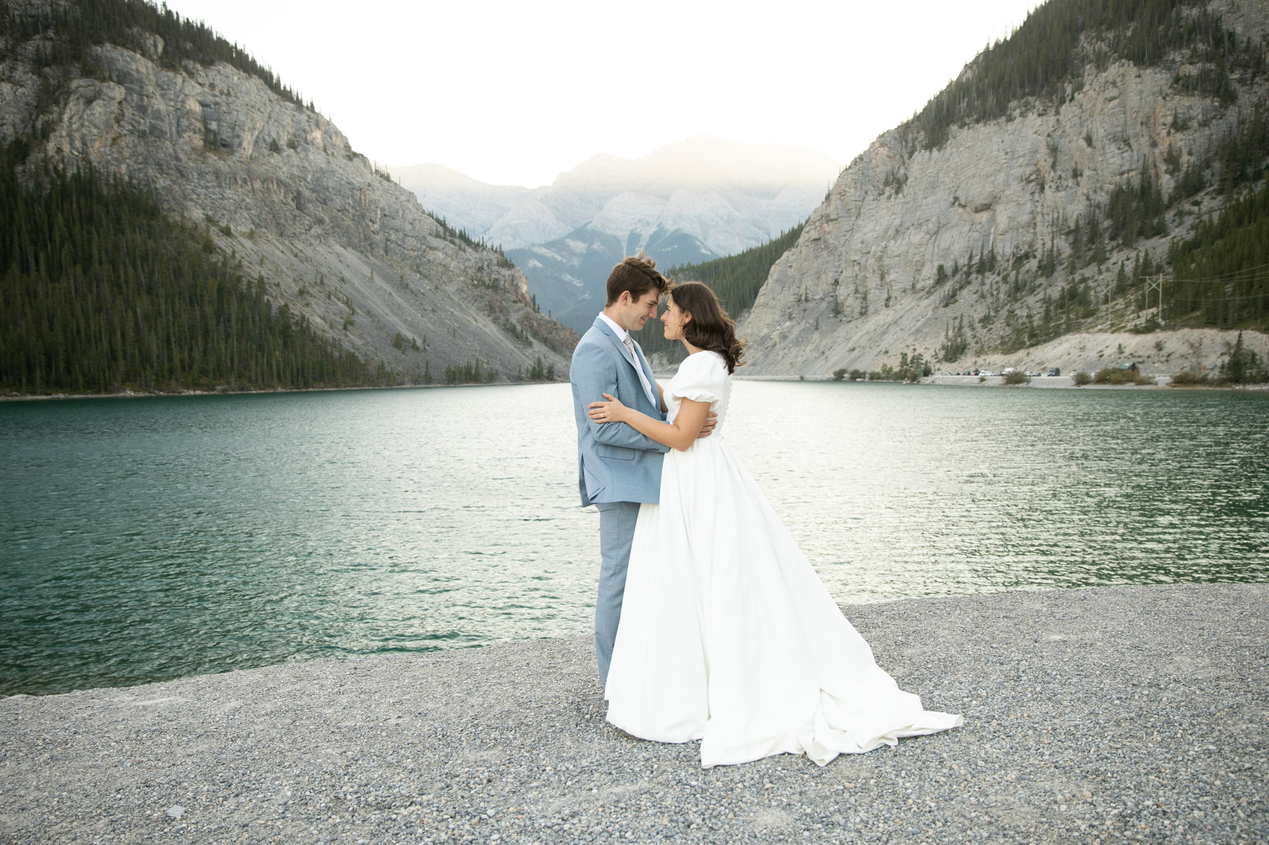 Charity and Josh Wedding — Canmore. Fotografía accesible en Calgary