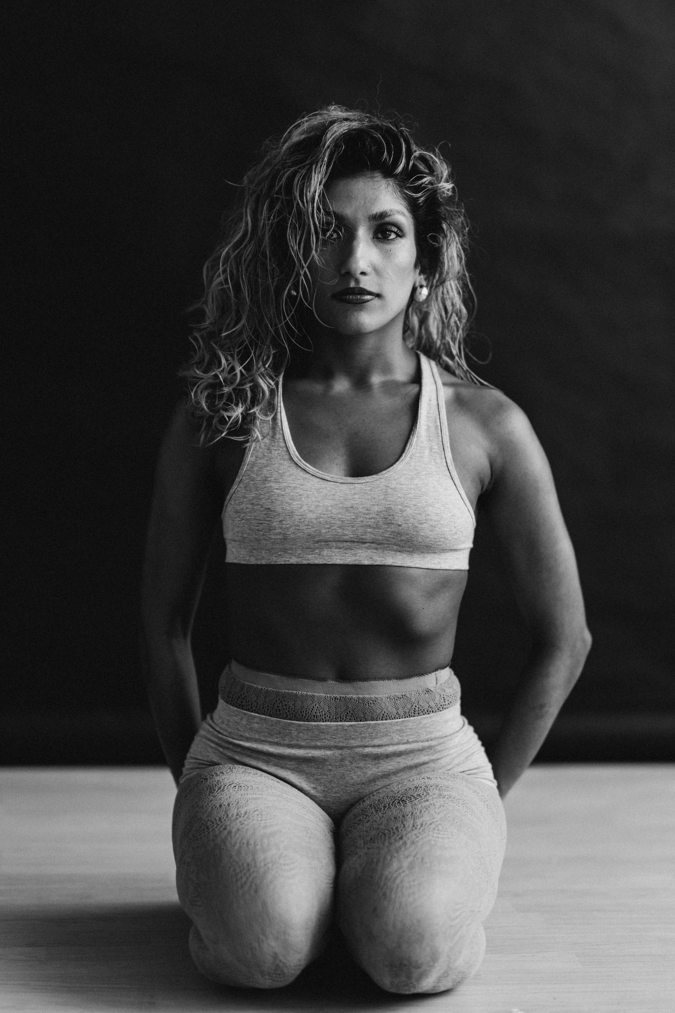 DANCERS. Victoria Olonen – Cinematic Portrait Artist | Helsinki & Europe