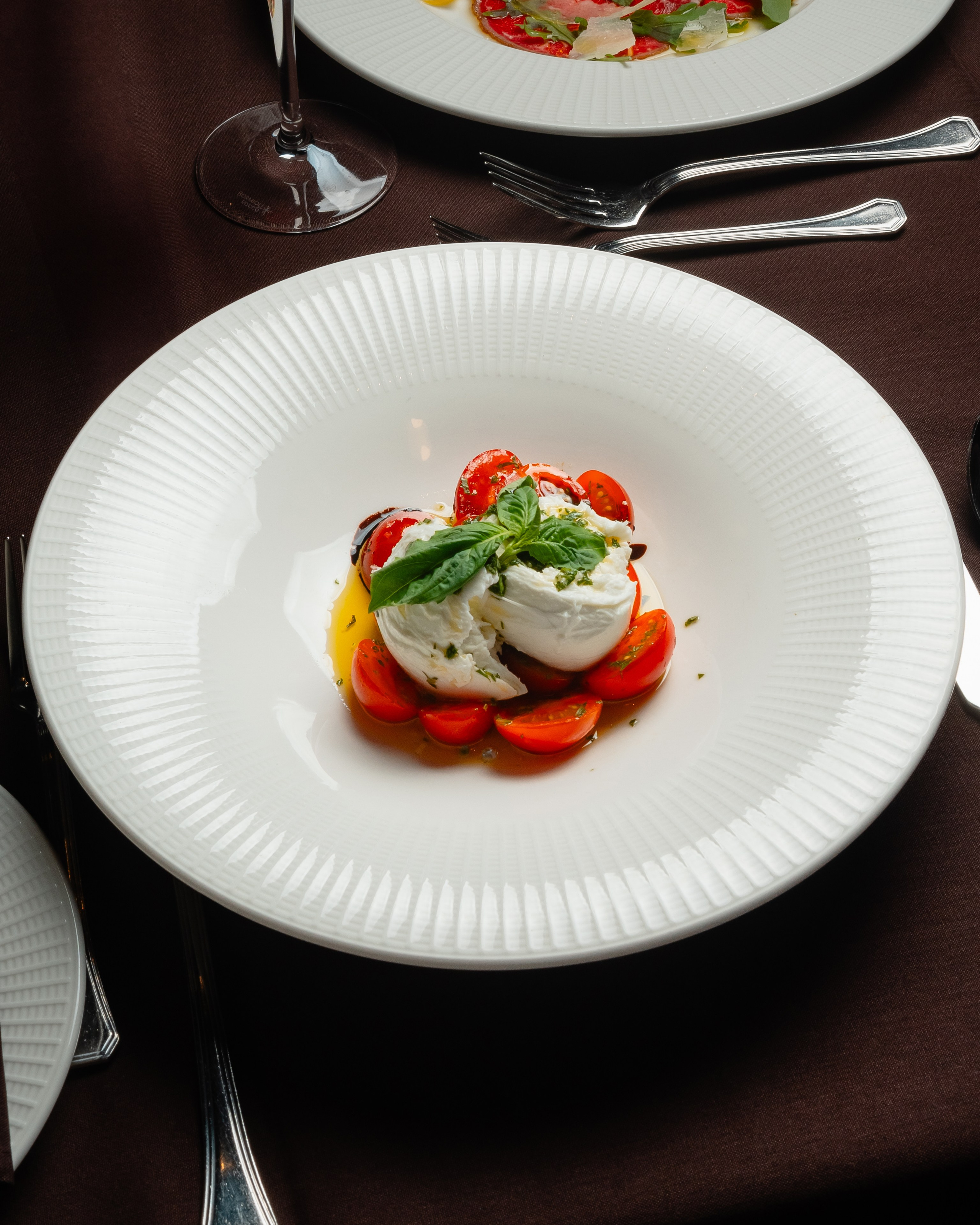 Luna. Welcome to my video and photo world!