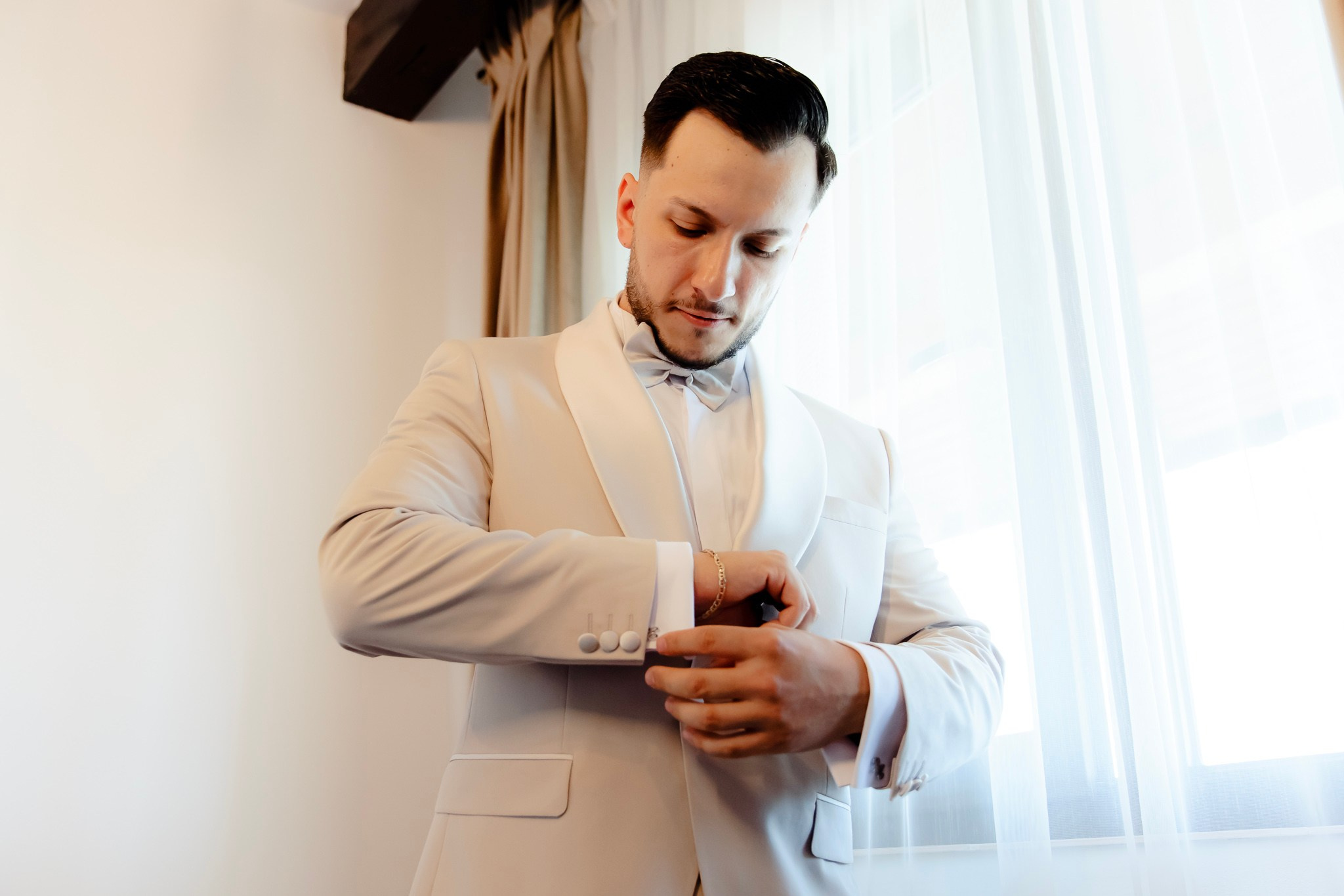 Ioana & Ionuț | Nuntă de poveste la Păstrăvăria Poiana din Mălini județul Suceava. Servicii foto-video profesionale, pentru momente de neuitat