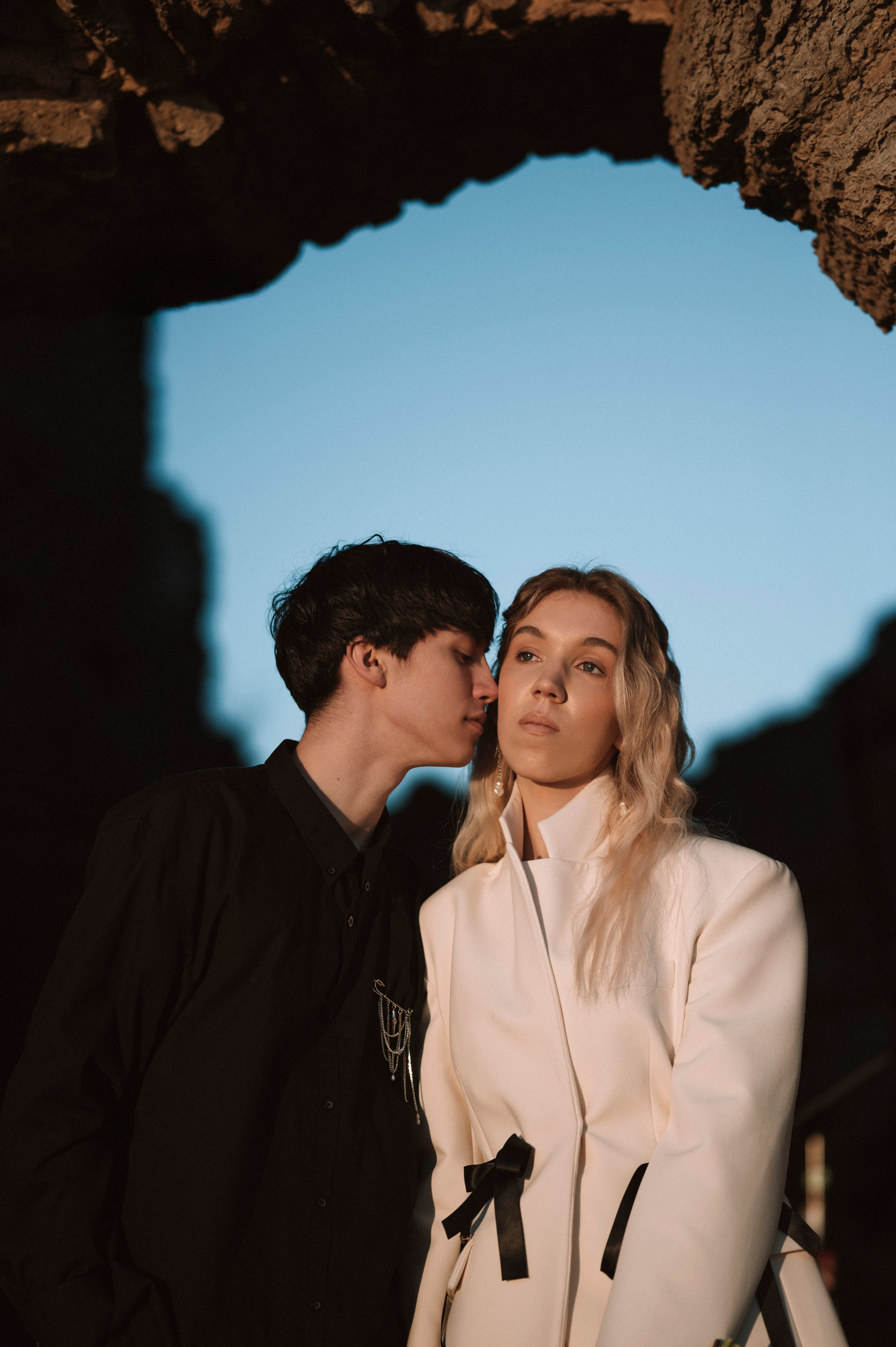 В замке у моря. Фотограф Таллинн — свадьба |семья | lovestory