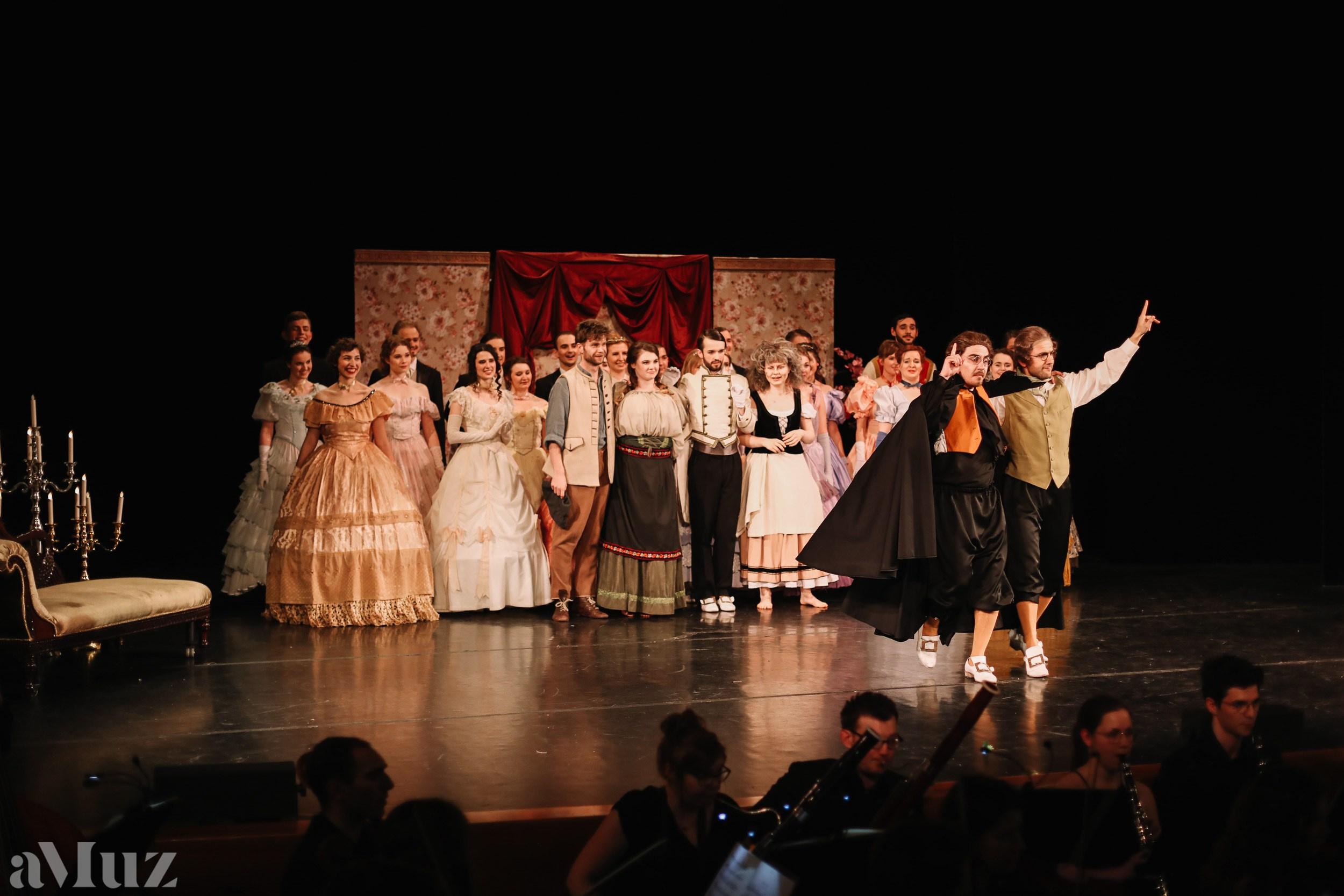 Opera Łąkowa. Fotograf Ślubny Warszawa - Sesje Biznesowe Rodzinne Eventy