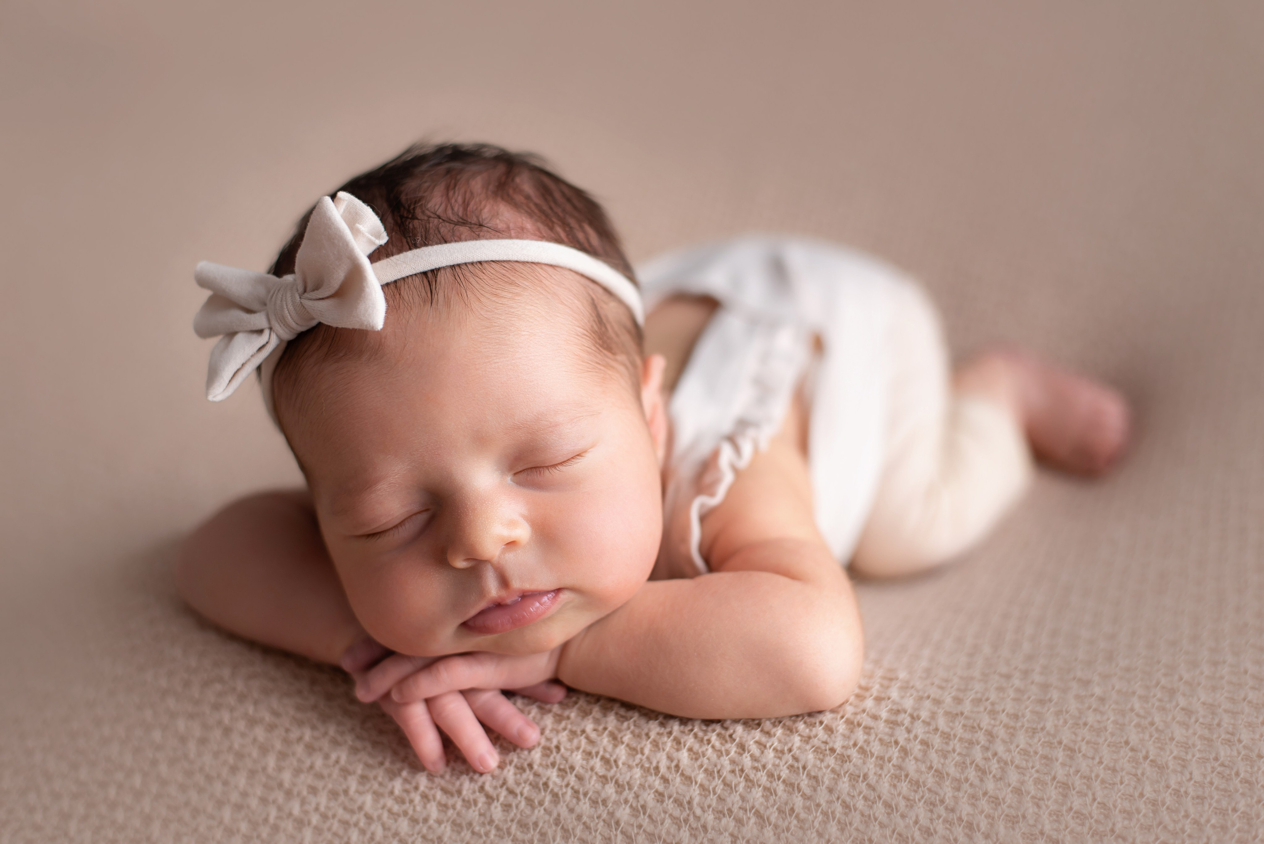 Ameliya 8 days. In-home newborn photography Raleigh & area Katya Kulikova