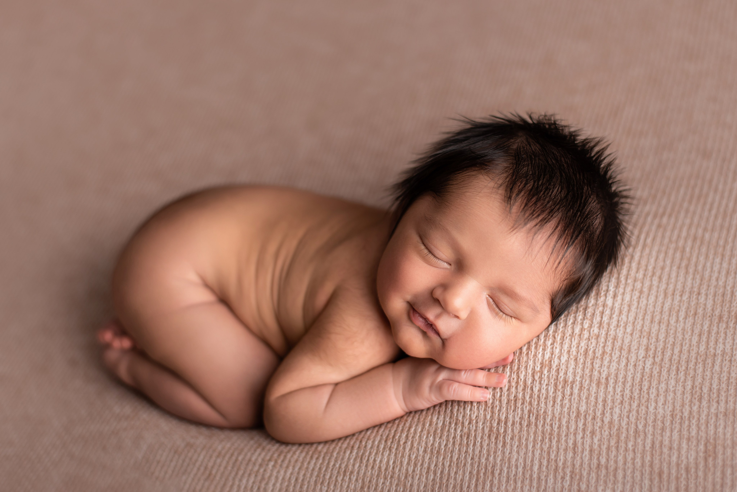 In-home newborn photography Raleigh & area Katya Kulikova