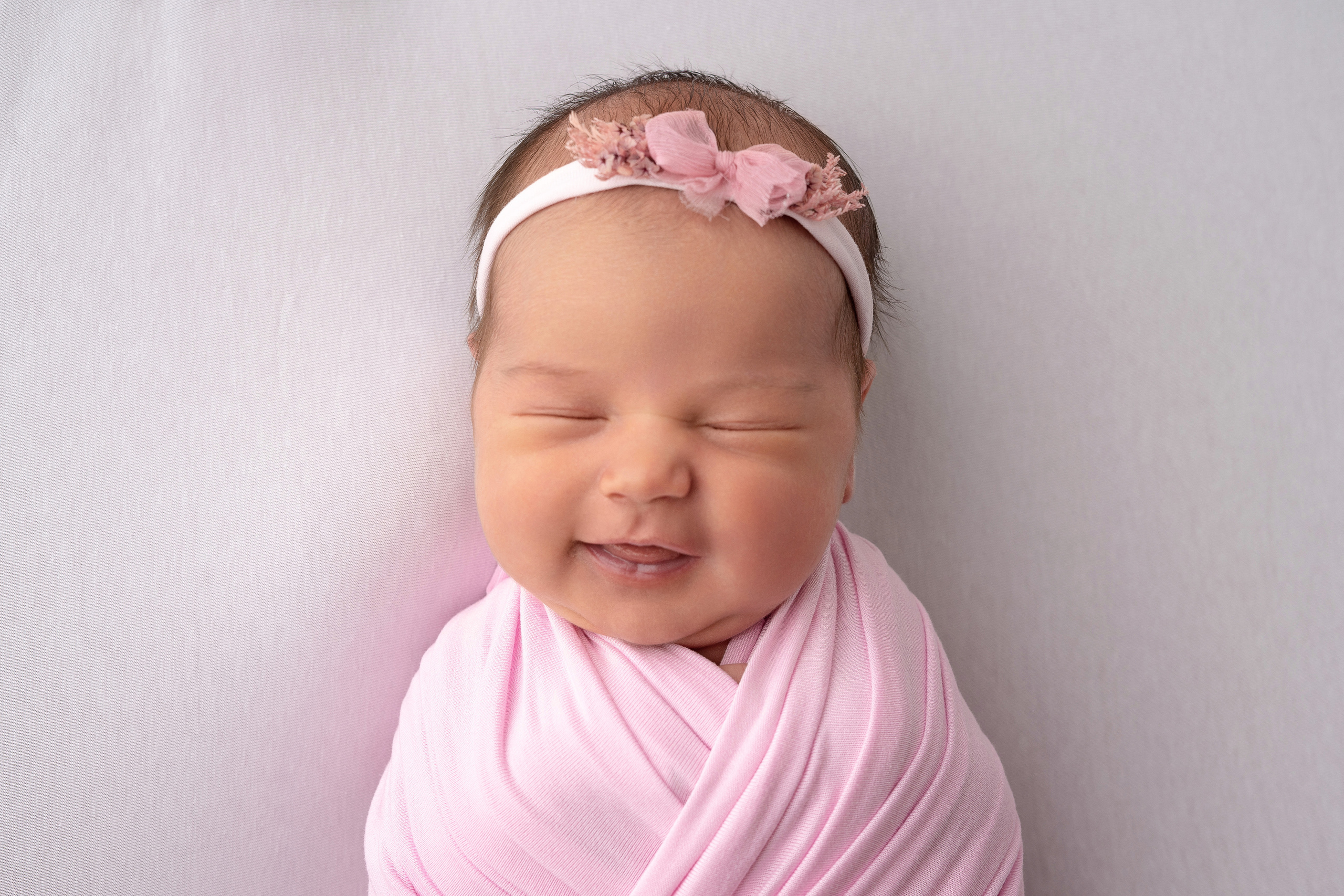 NEWBORN PORTFOLIO. Newborn Photographer and life casting in Dubai Dariya Saeed