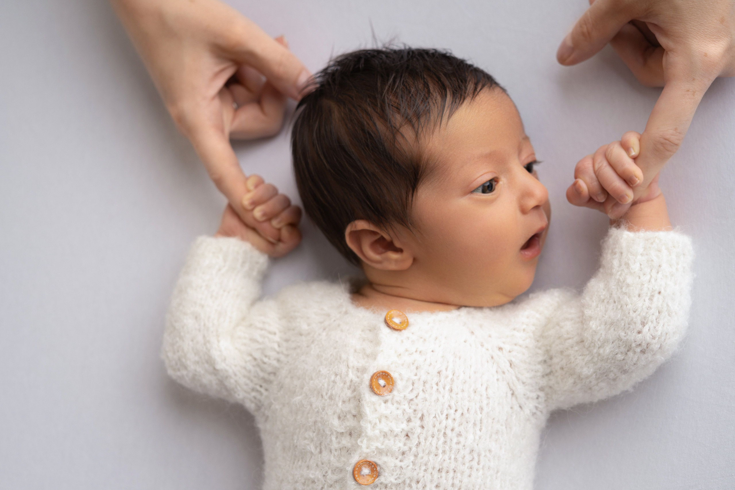 NEWBORN PORTFOLIO. Newborn Photographer and life casting in Dubai Dariya Saeed