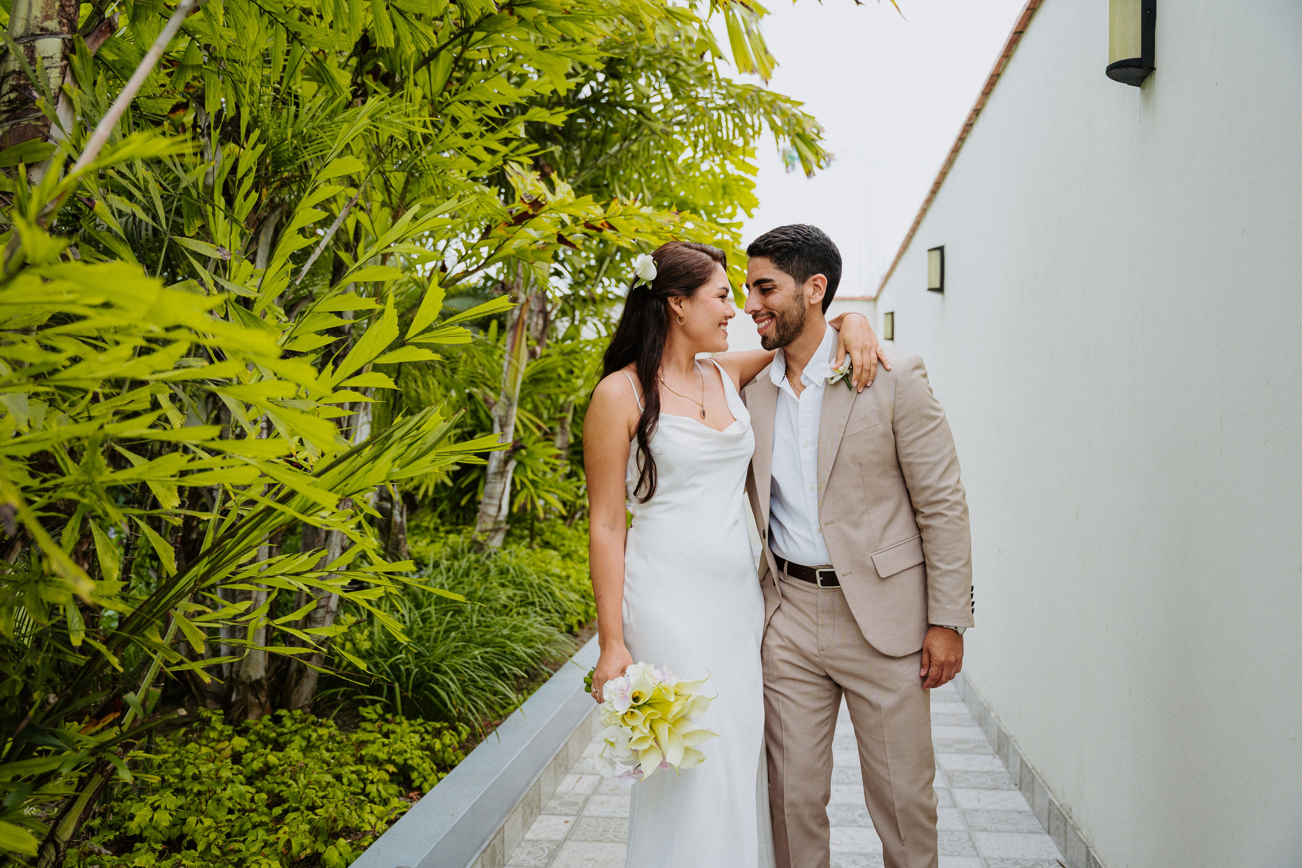 Boda civil. Fotógrafo de Bodas en Lima | Ronhy Altamirano. Fotografía narrativa y cinematográfica para bodas, quinceañeras y eventos exclusivos