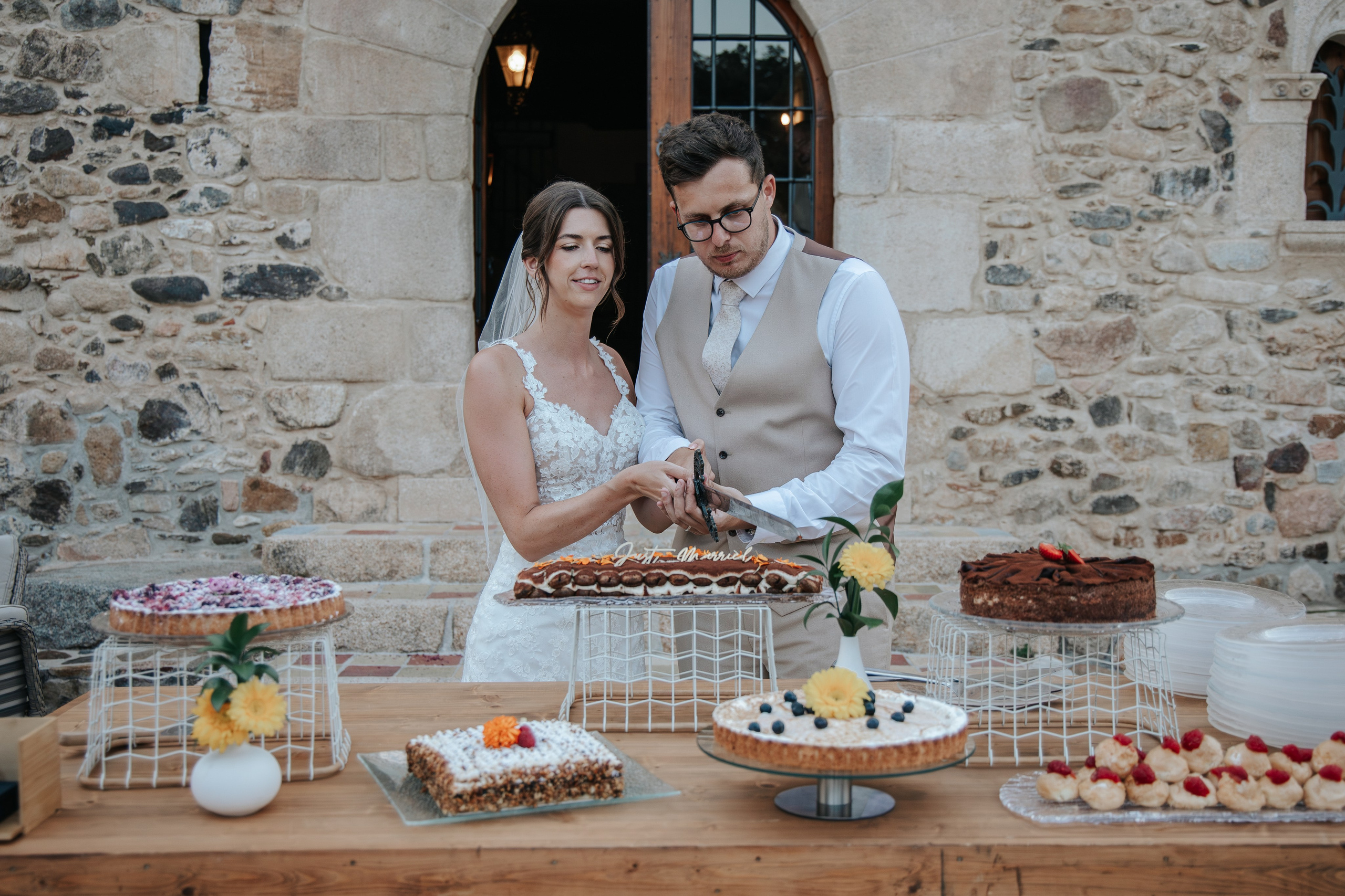 Hollie & Matt, 29/05/2026, Can Jaques. Fotógrafa de bodas en Girona, Costa Brava | Wedding Photographer Evgenia Gruntovaya