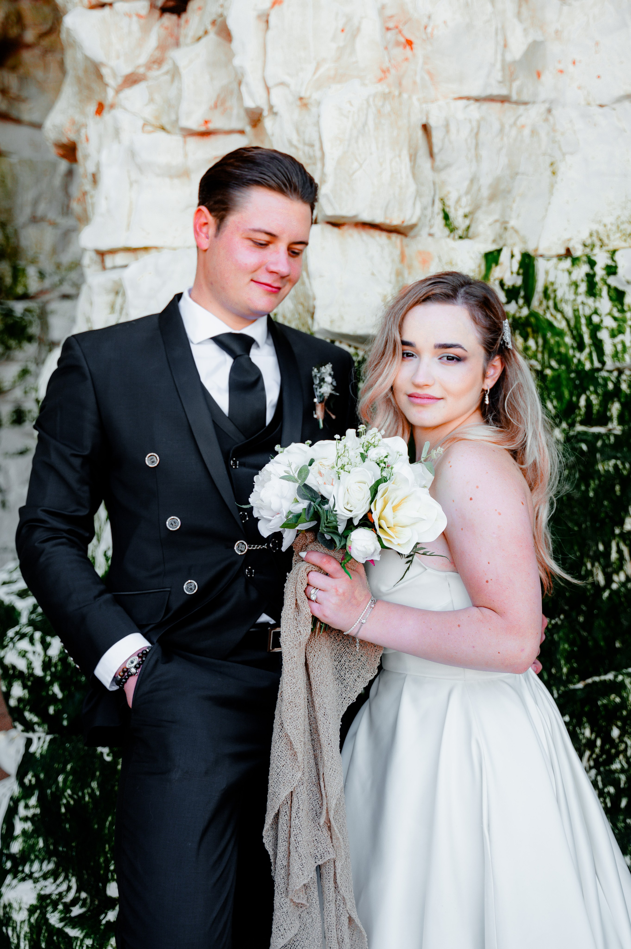 Weddings. Lucia Adam Family Photography