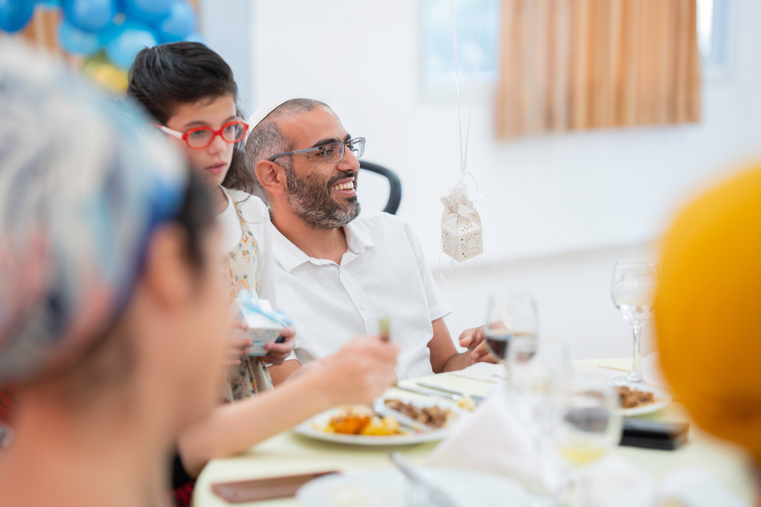 הברית של יוסף וחנה. יוסף מזרחי צילום חתונה, ברית וזוגיות. צלם מקצועי שאוהב להוציא אתכם הכי יפים ברגעים הכי מרגשים