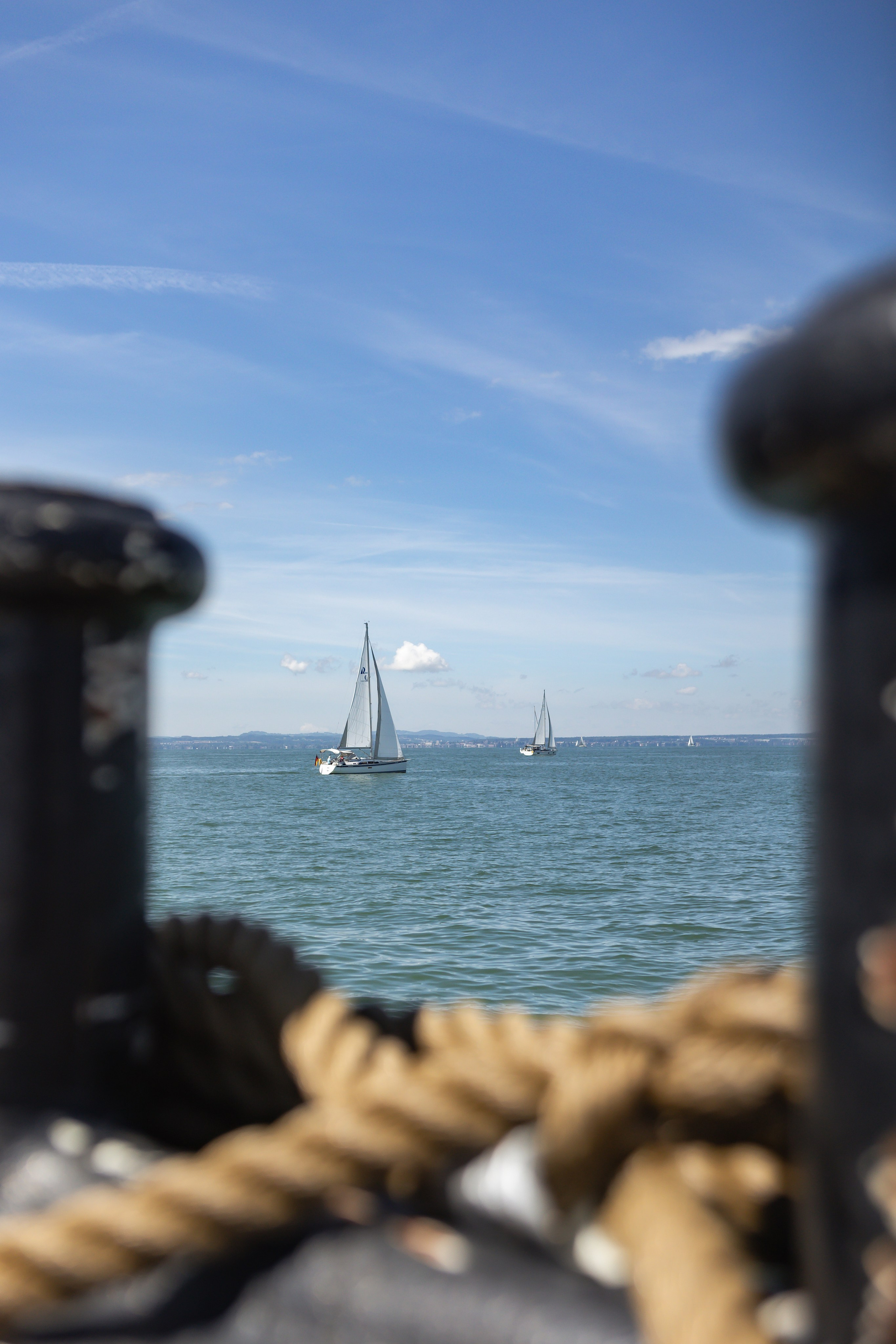 <img src="bild1.jpg" alt="Lindau Insel Fotografie kaufen"><img src="bild2.jpg" alt="Lindau Bodensee Bilder"><img src="bild3.jpg" alt="Lindau Altstadt Fotos kaufen"><img src="bild4.jpg" alt="Lindau Hafen Fotodruck"><img src="bild5.jpg" alt="Lindau Uferpromenade Wandbilder"><img src="bild6.jpg" alt="Lindau Kunstfotografie kaufen"><img src="bild7.jpg" alt="Lindau Leuchtturm und Löwe Bilder"><img src="bild8.jpg" alt="Lindau Innenstadt schöne Bilder"><img src="bild9.jpg" alt="Lindau Landschaftsfotografie kaufen"><img src="bild10.jpg" alt="Lindau Bodensee Fotos als Deko">