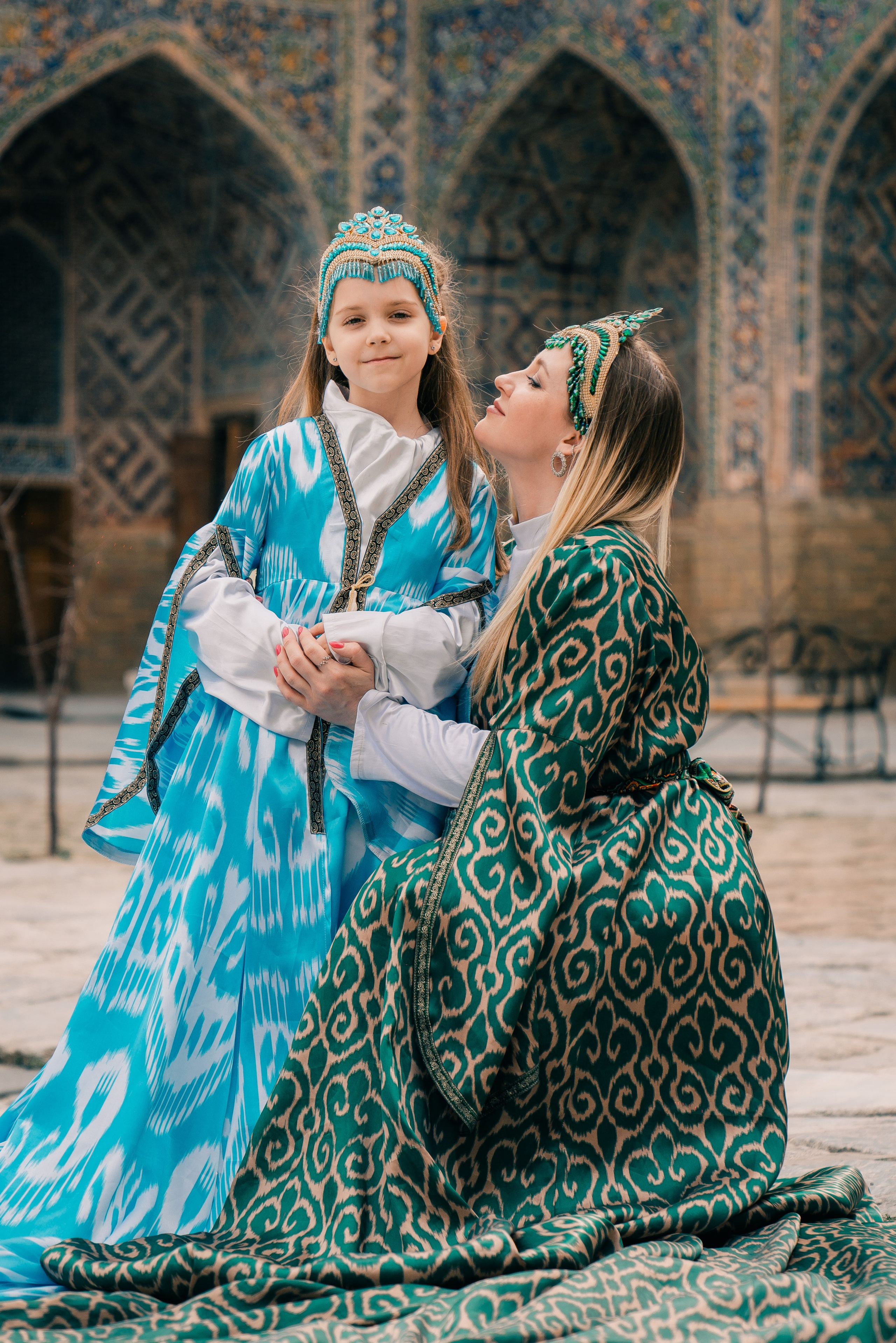 Фотосессия мама и дочка – Памятные моменты семейной любви. Фотограф в Узбекистане и Самарканде Джасур Марупов