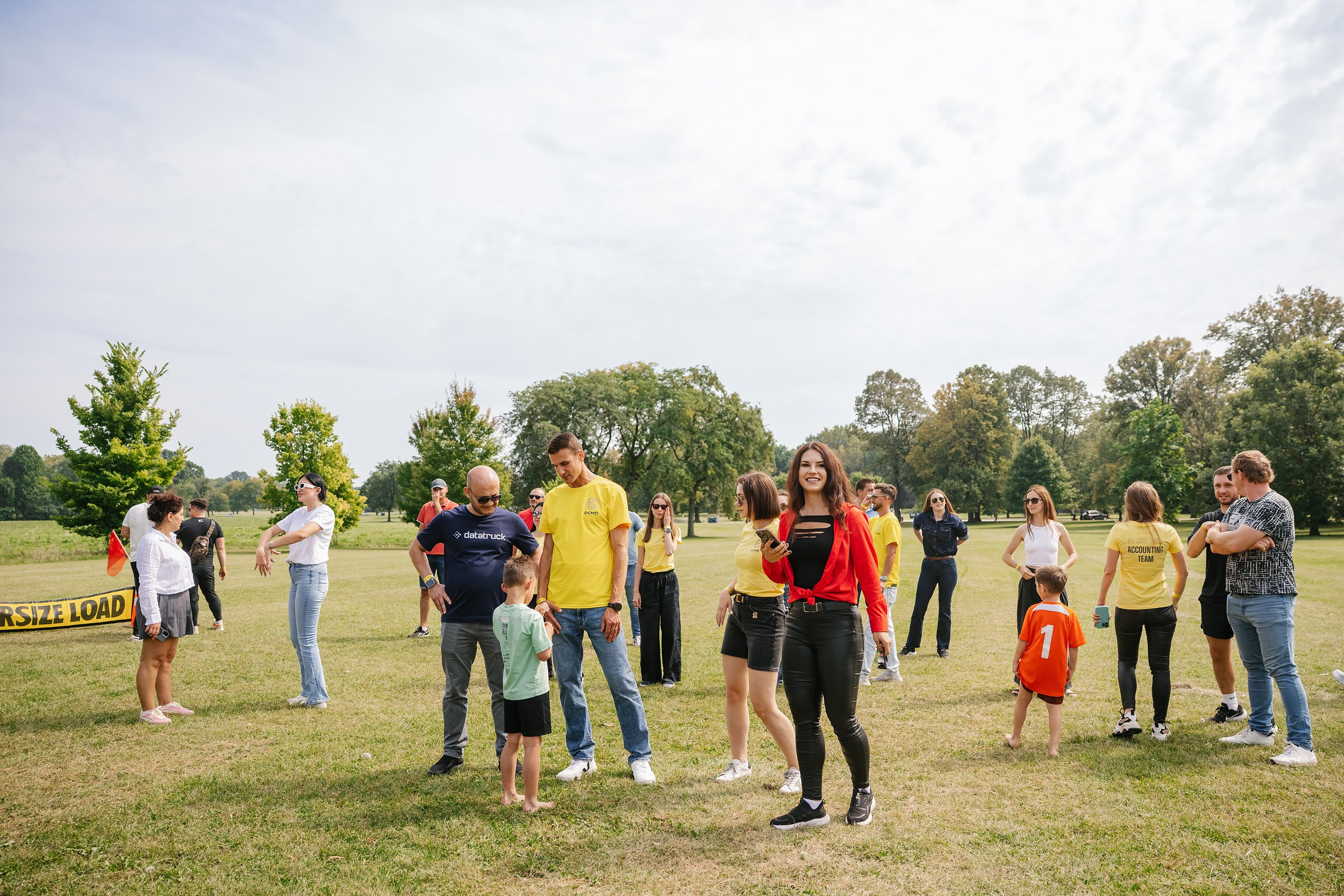 OCMC 09.13.2025. Wedding family event photographer in Chicago Nick Yushevich