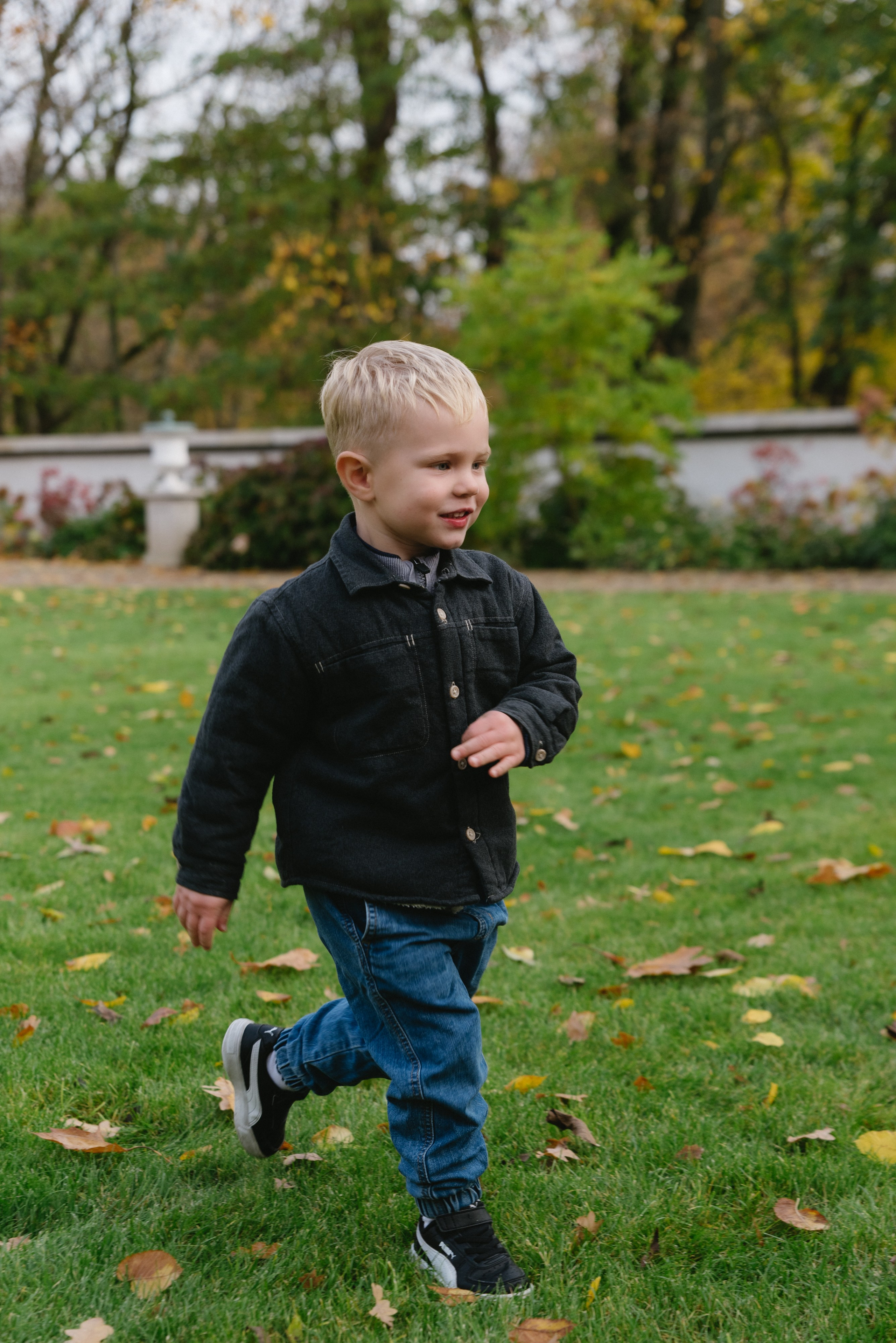 Sesja rodzinna Hanna, Vlad & Matvei. Eugene Save – Fotograf Ślubny i Rodzinny | Warszawa i Cała Polska