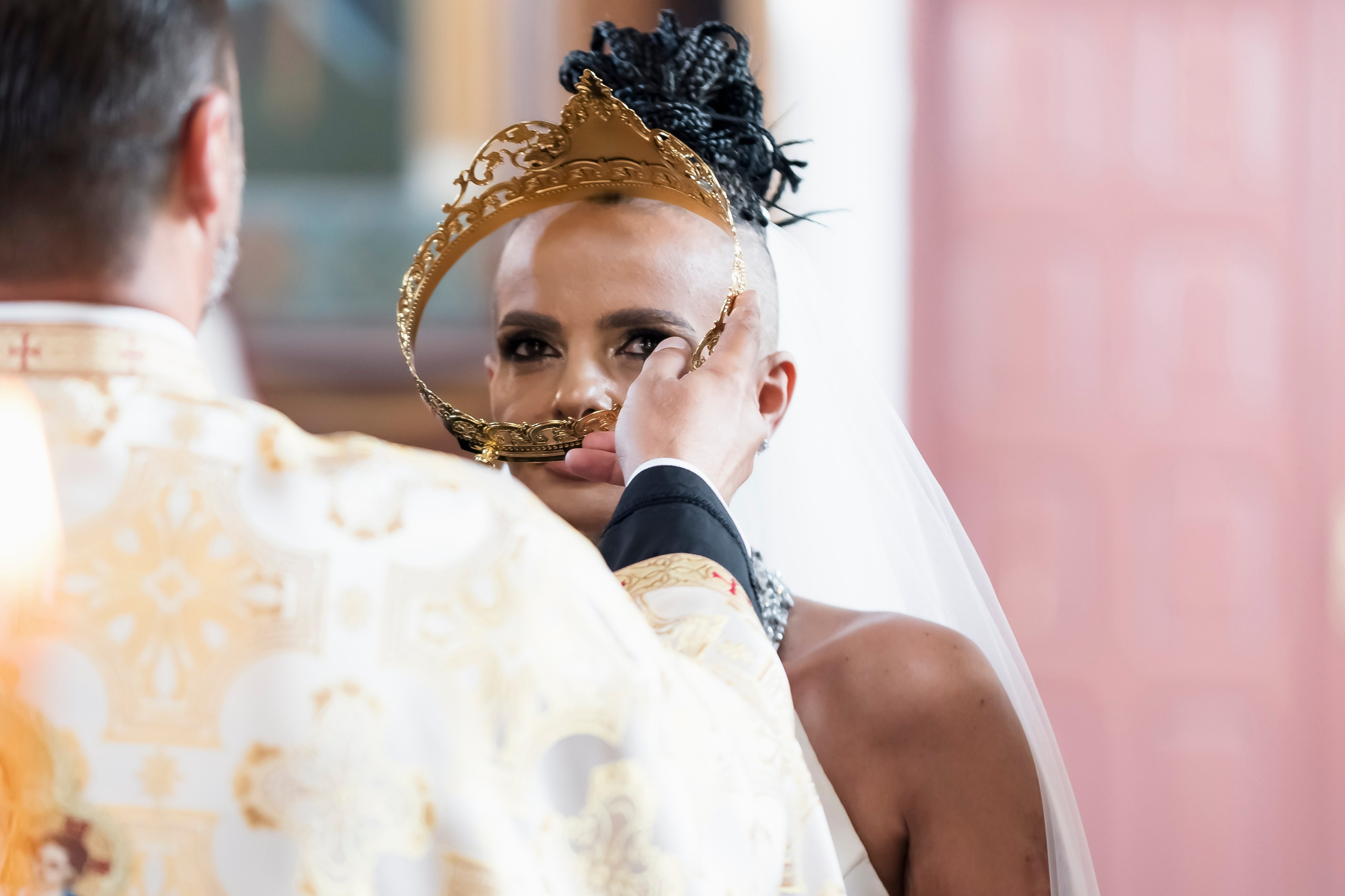 Fotografii Nunta + Botez Ciresul Salbatic. MDimaFotoStudio. Fotograf de nuntă, evenimente private și de familie