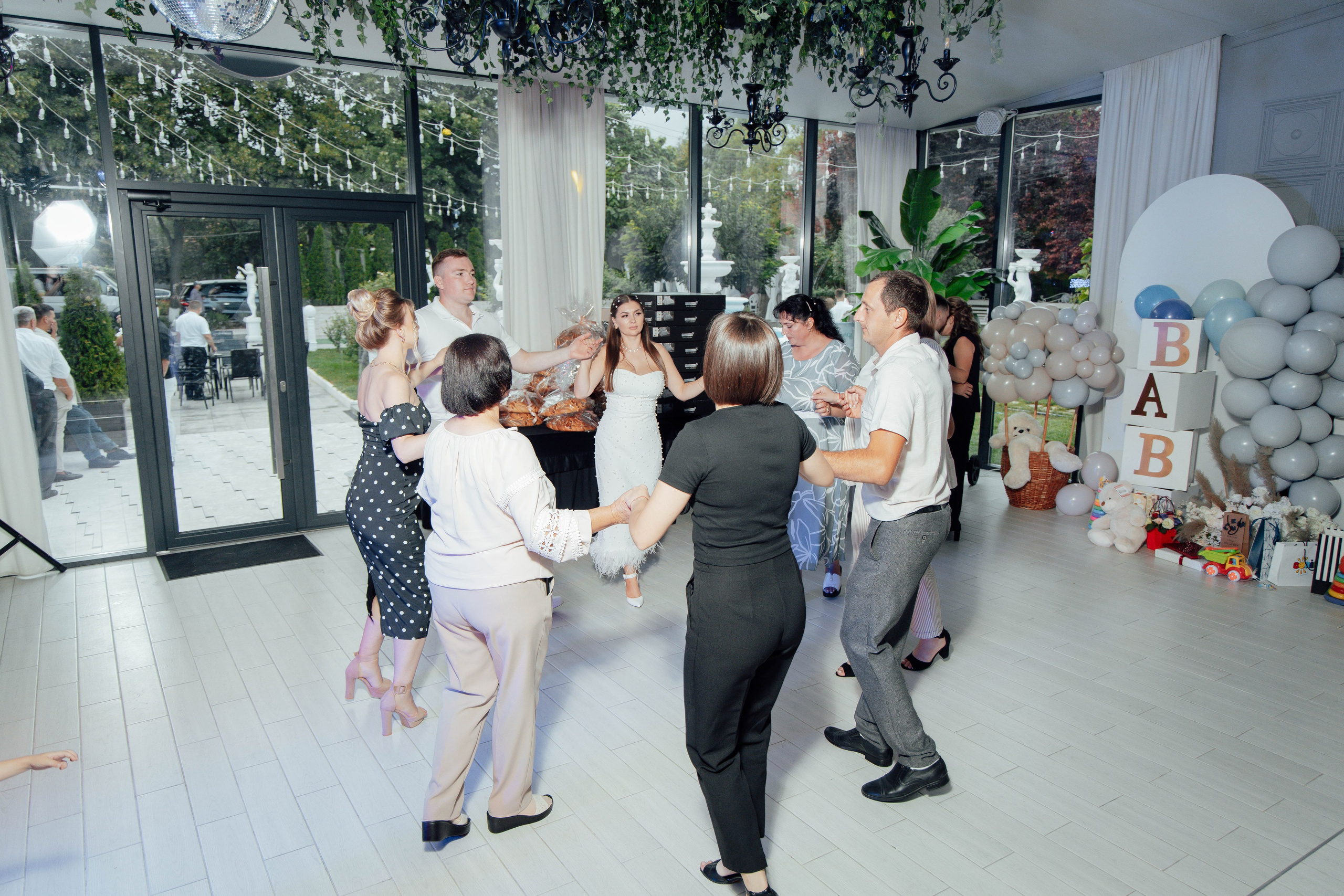 Cumetrie. Свадебный Фотограф, Детский и семейый Фотограф Молдова