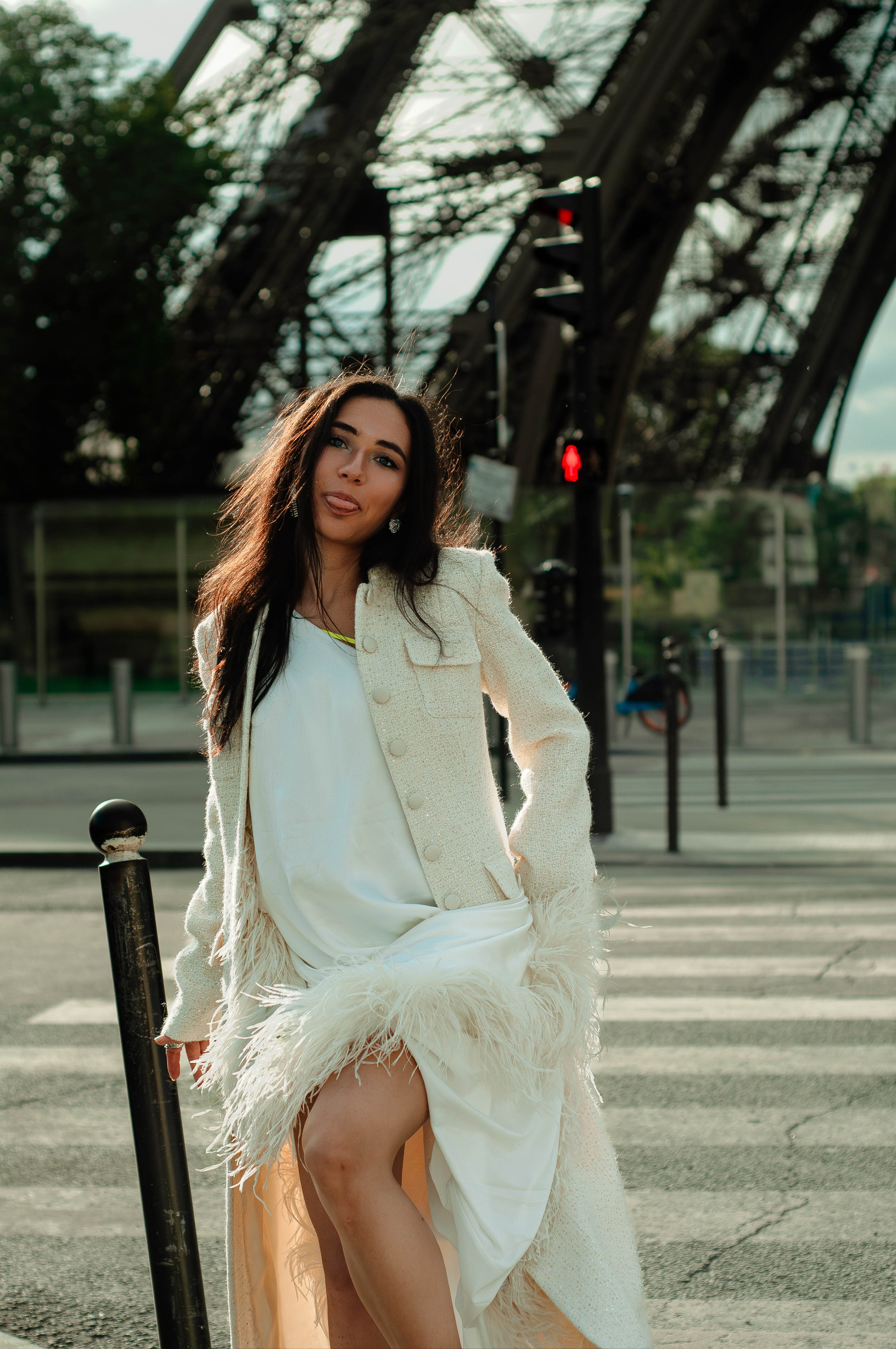 Осенняя фотосессия у Эйфелевой башни. Фотограф в Париже Полина Осипова