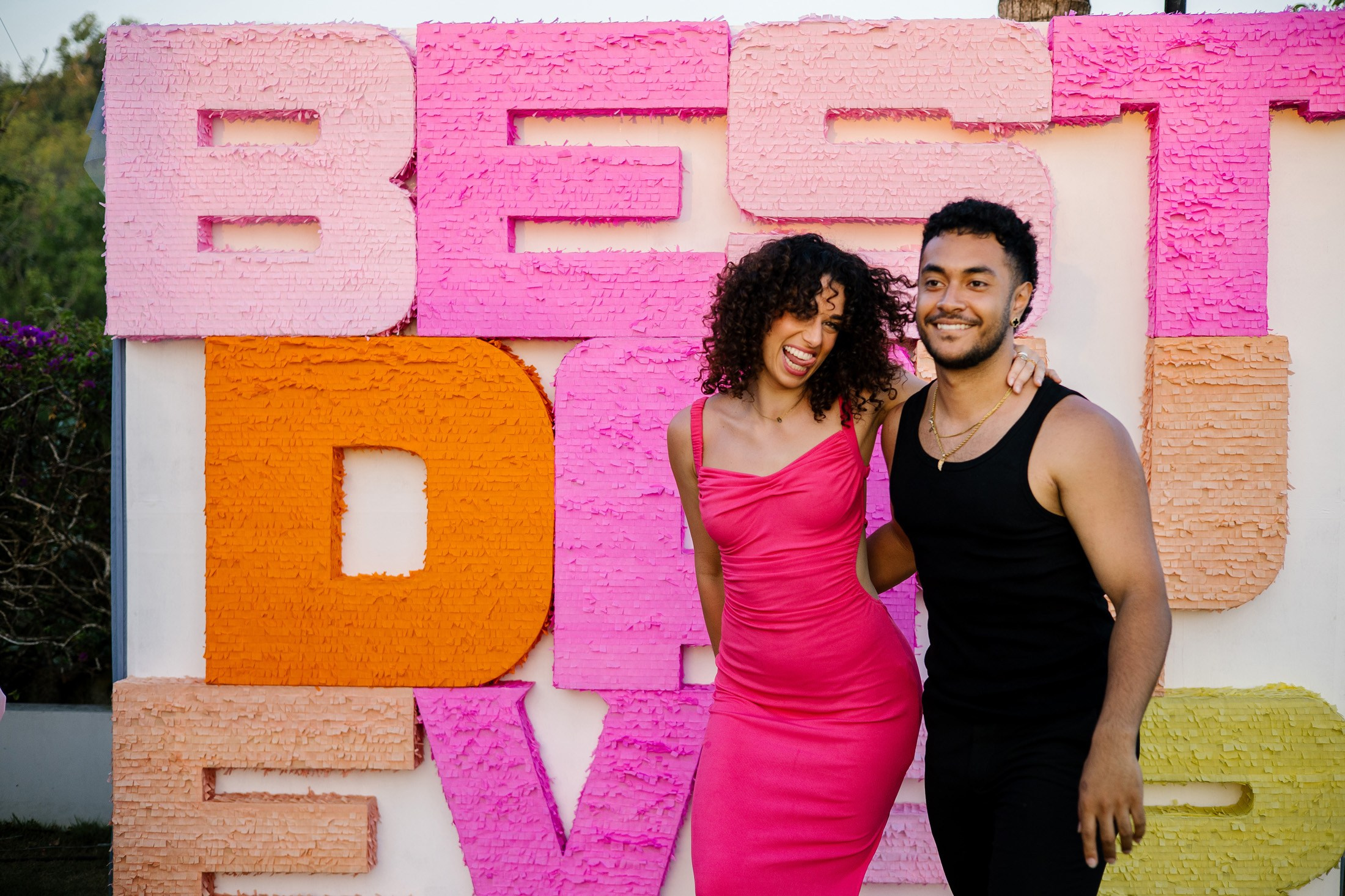 Big funny wedding with guests in paradise Bali island. Get.it.feel — Aesthetic Photography and Videography