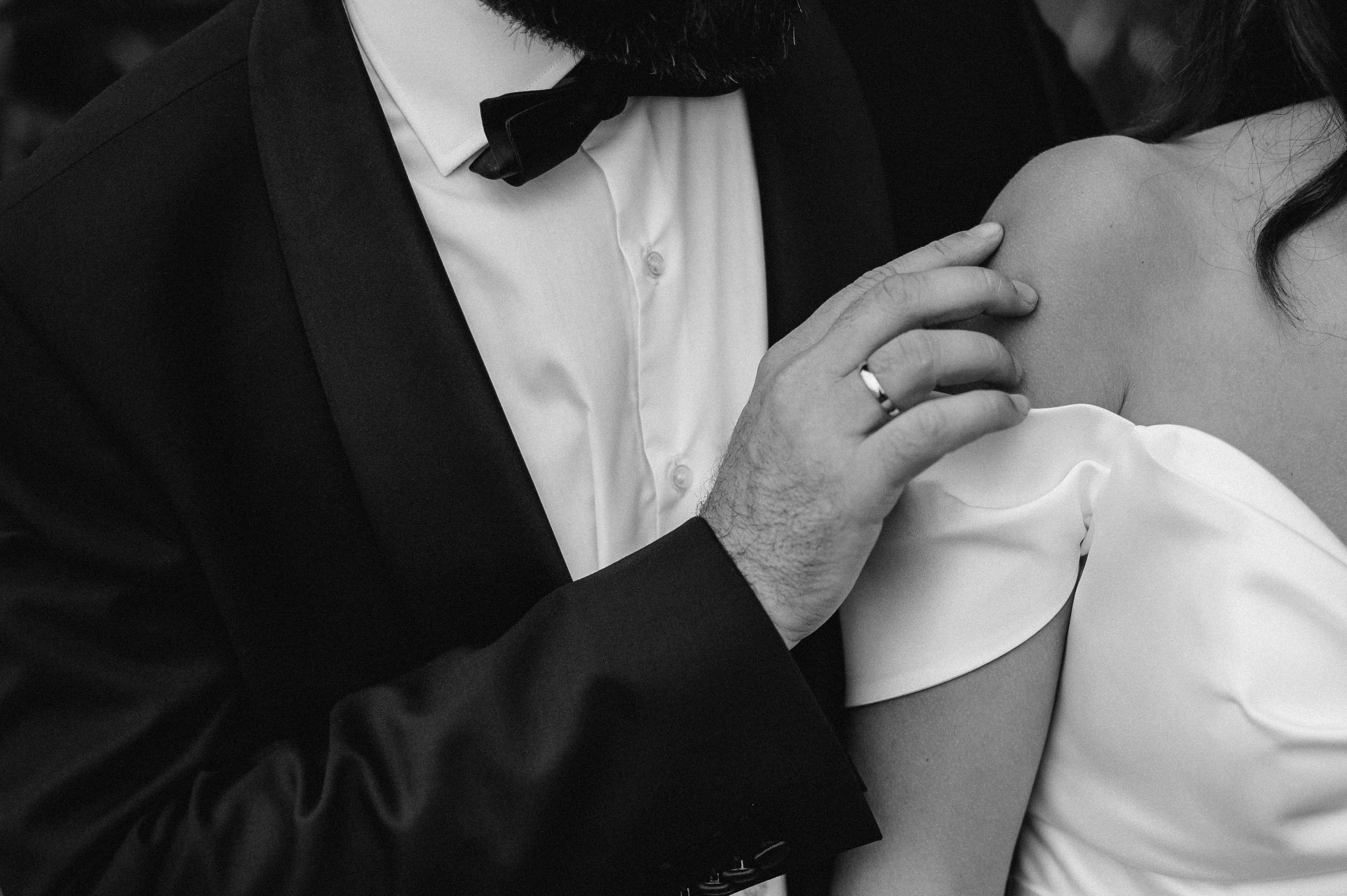 Two harts in Italy. Wedding photographer in Spain