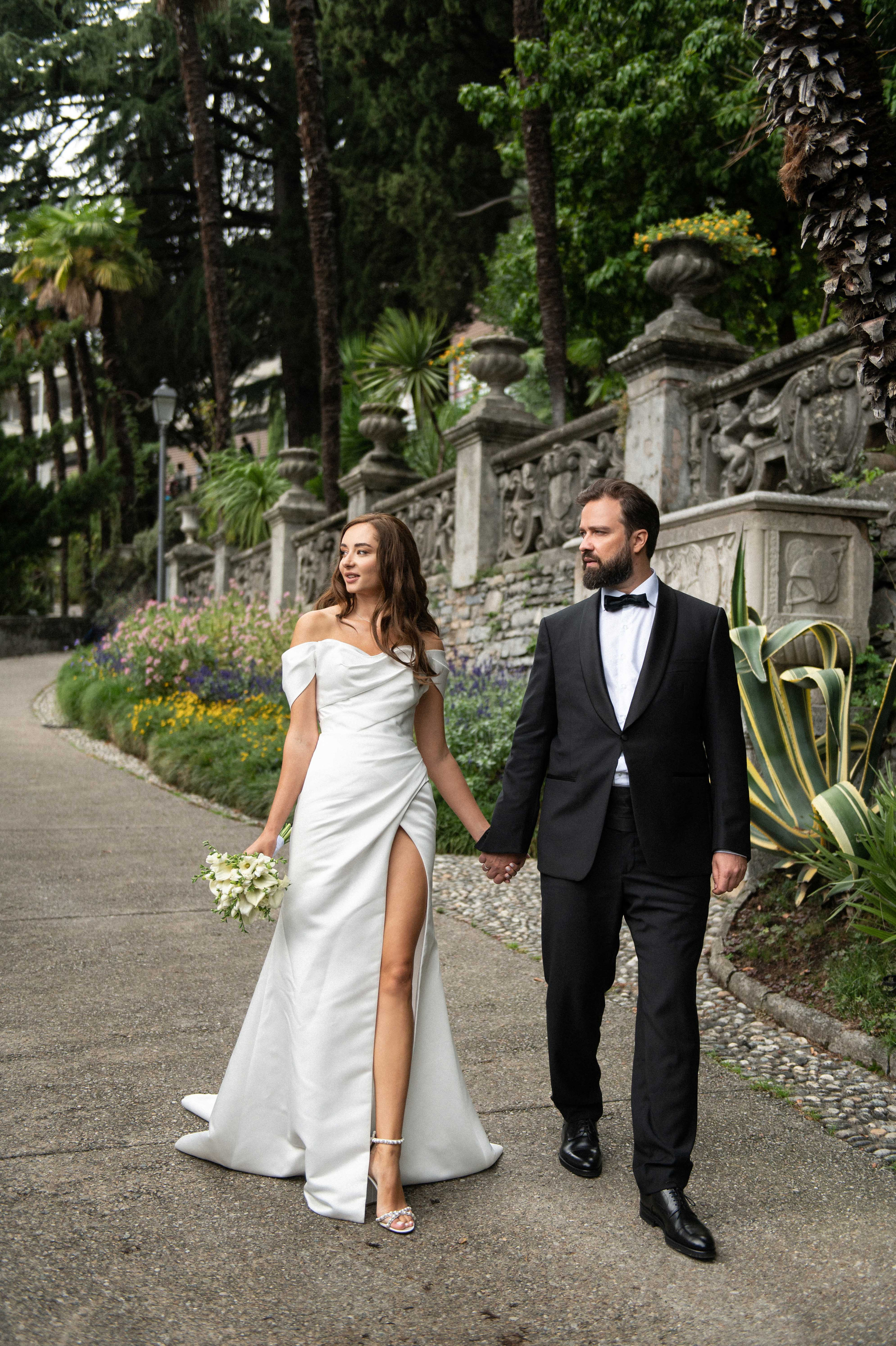 Two harts in Italy. Wedding photographer in Spain