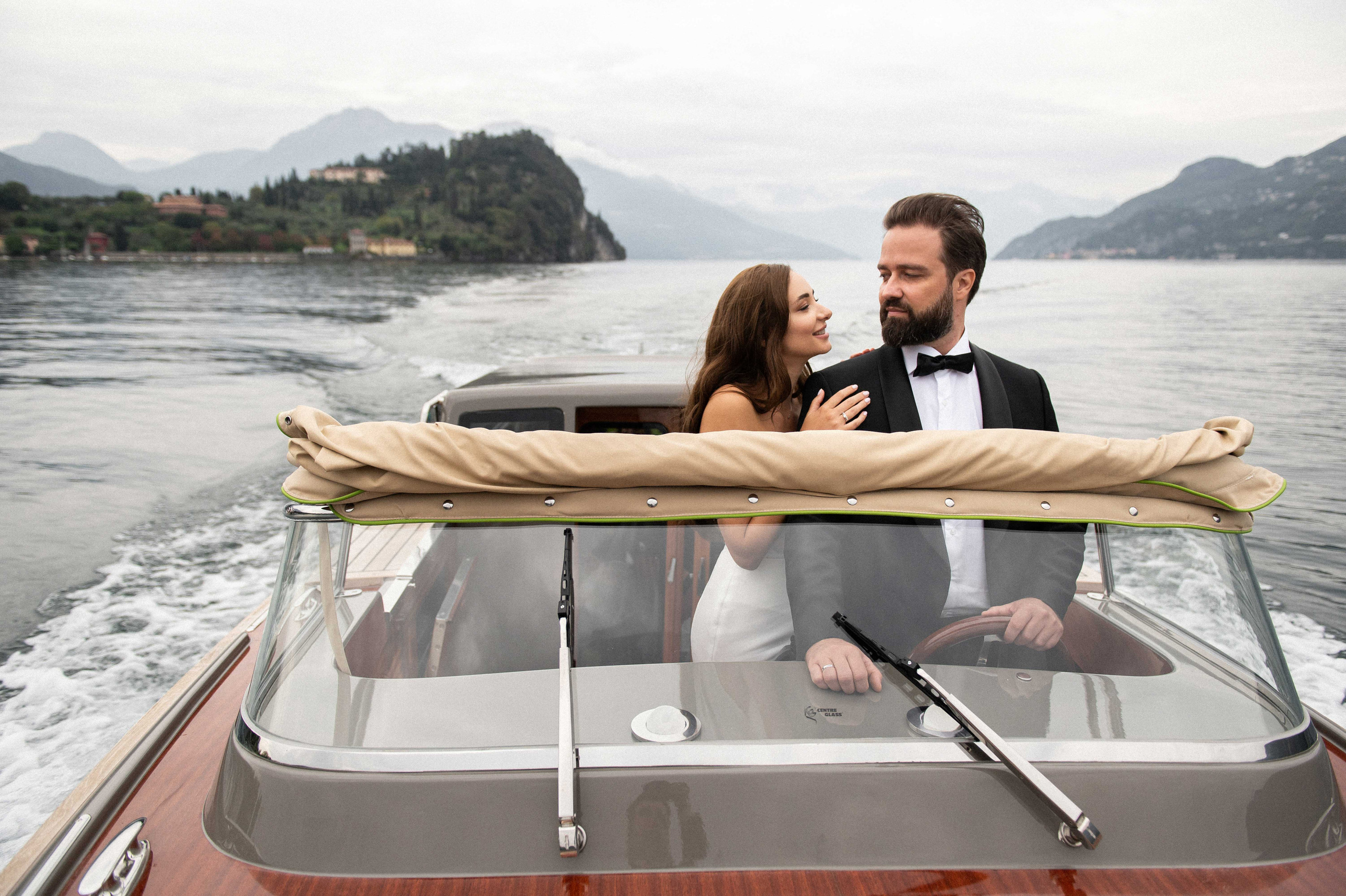 Two harts in Italy. Wedding photographer in Spain