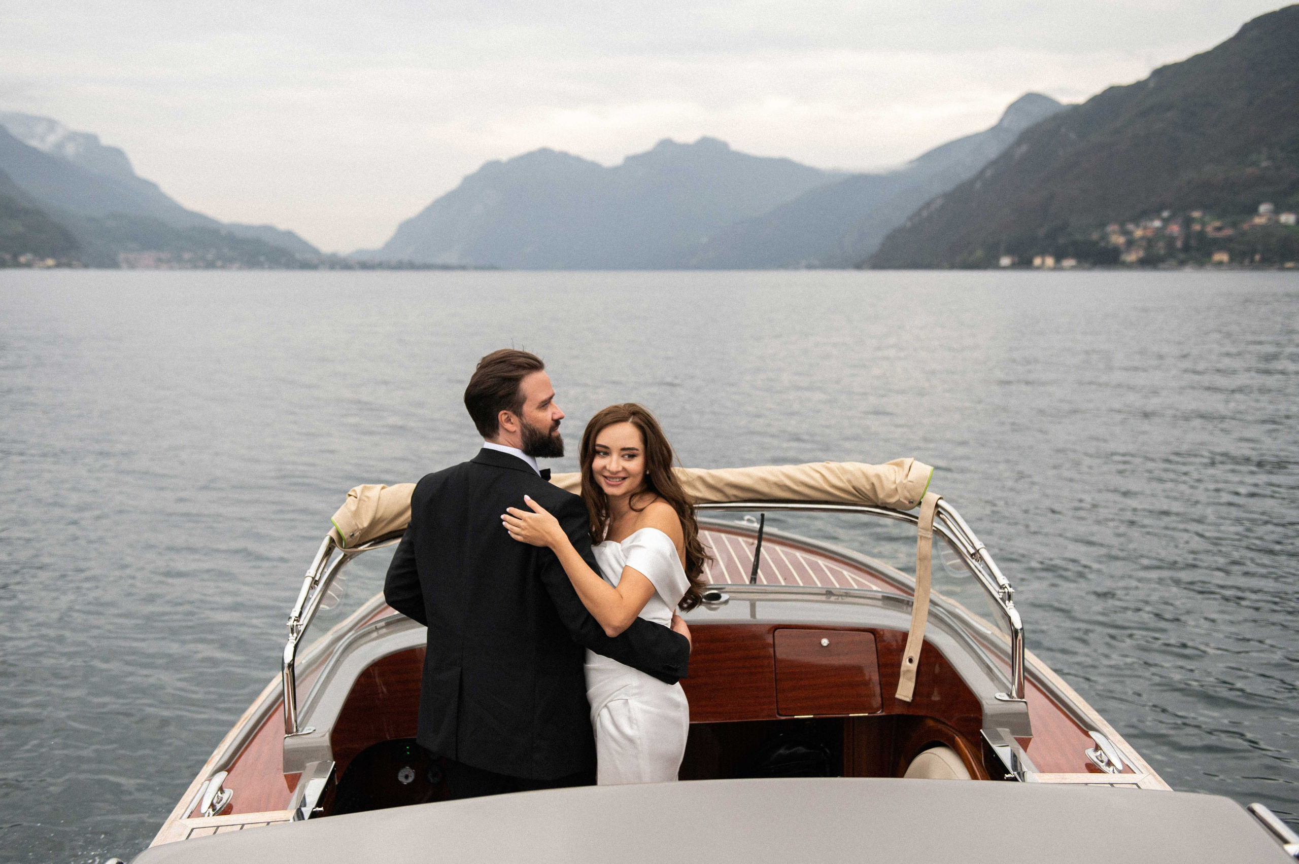 Two harts in Italy. Wedding photographer in Spain