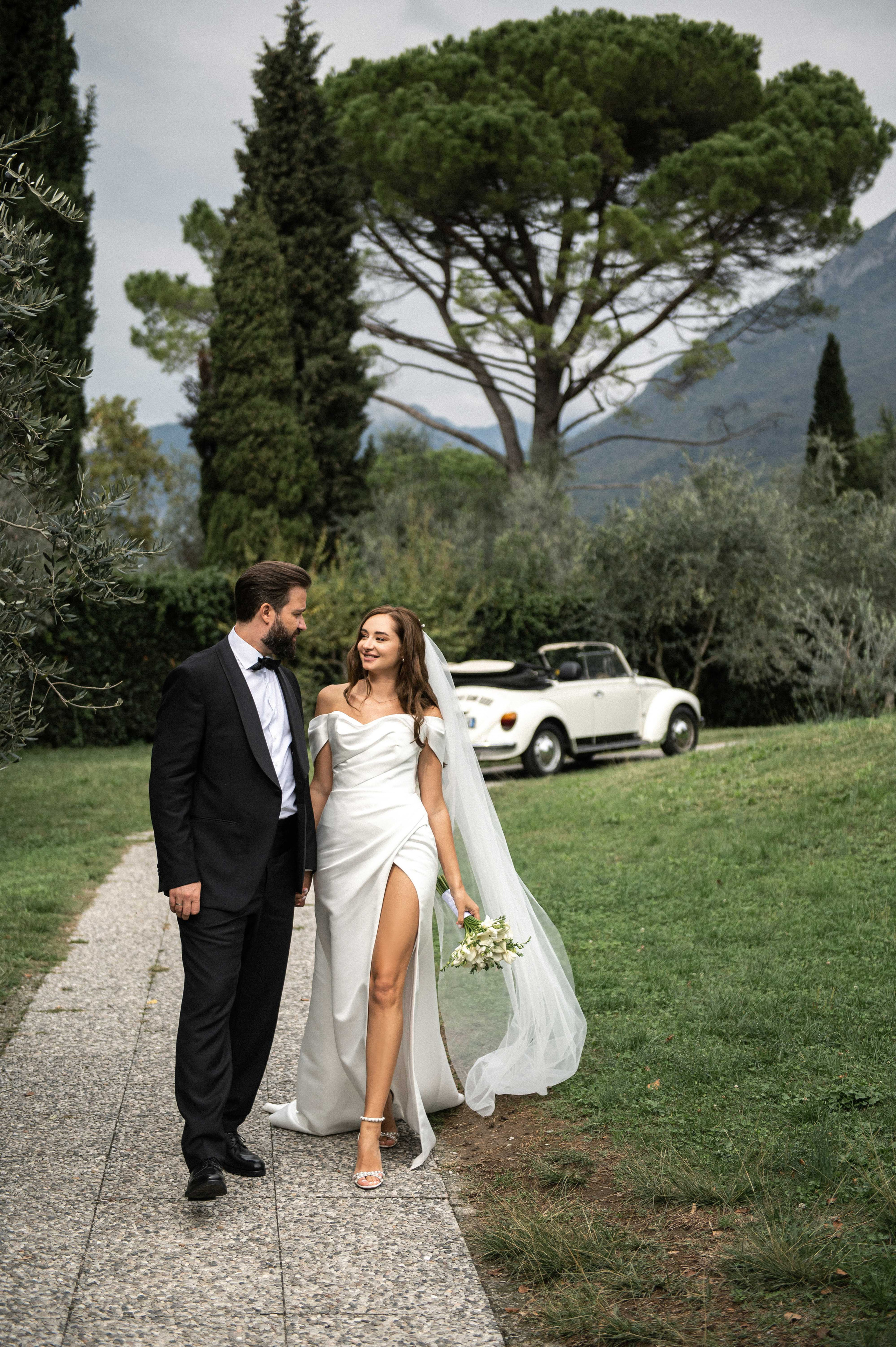 Two harts in Italy. Wedding photographer in Spain