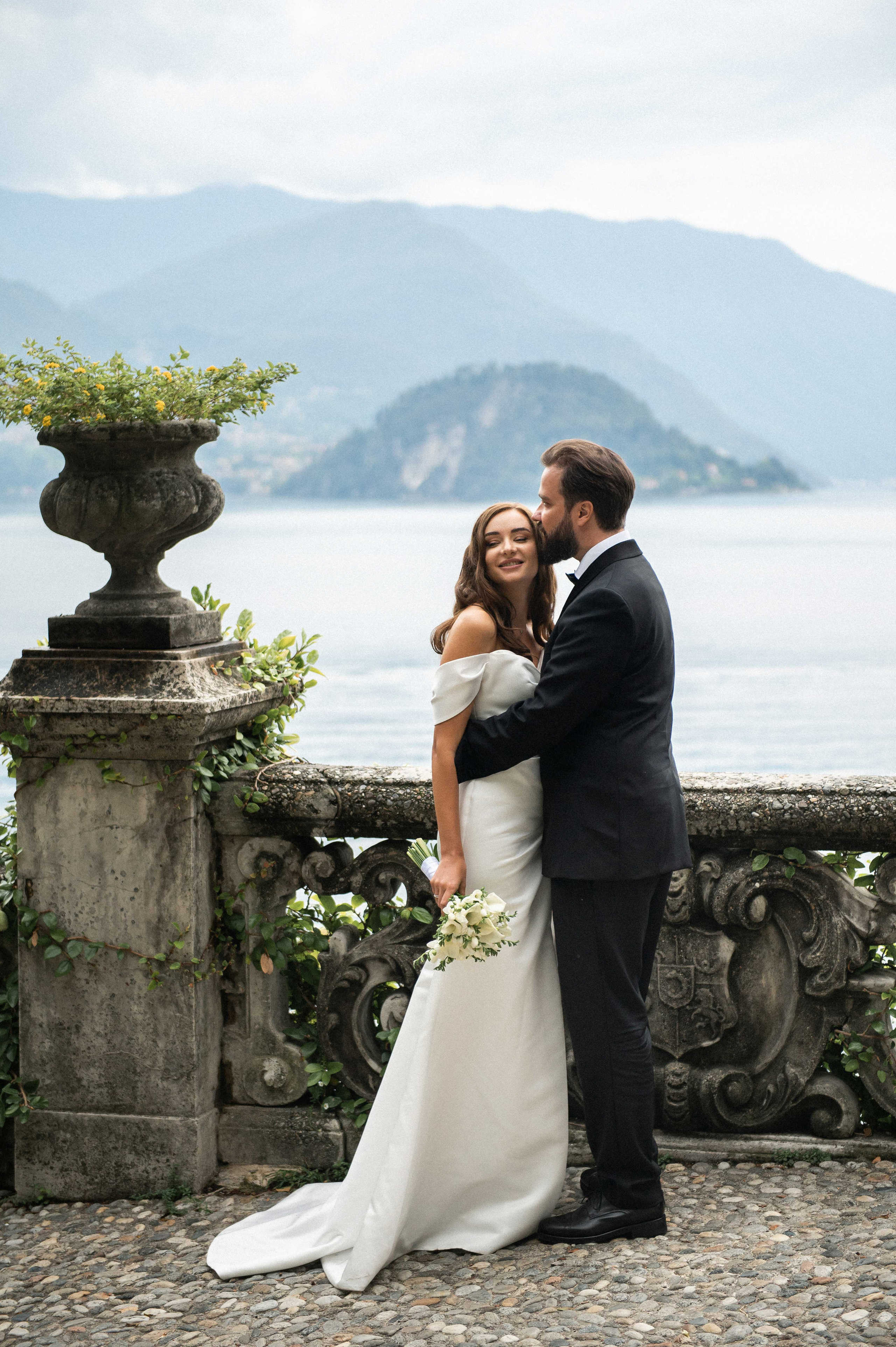 Two harts in Italy. Wedding photographer in Spain