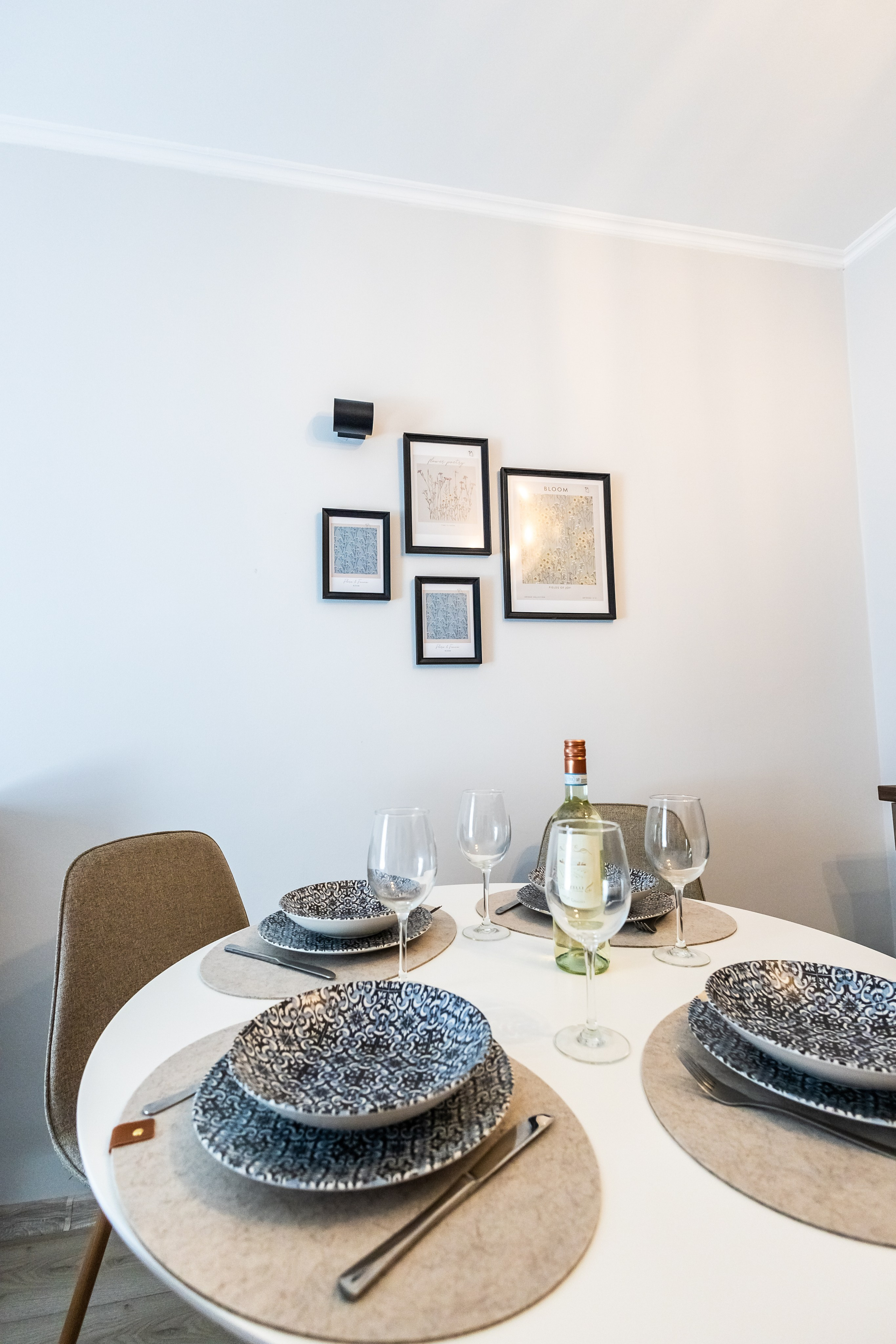 Хотел. Фотограф Ирина Йотова