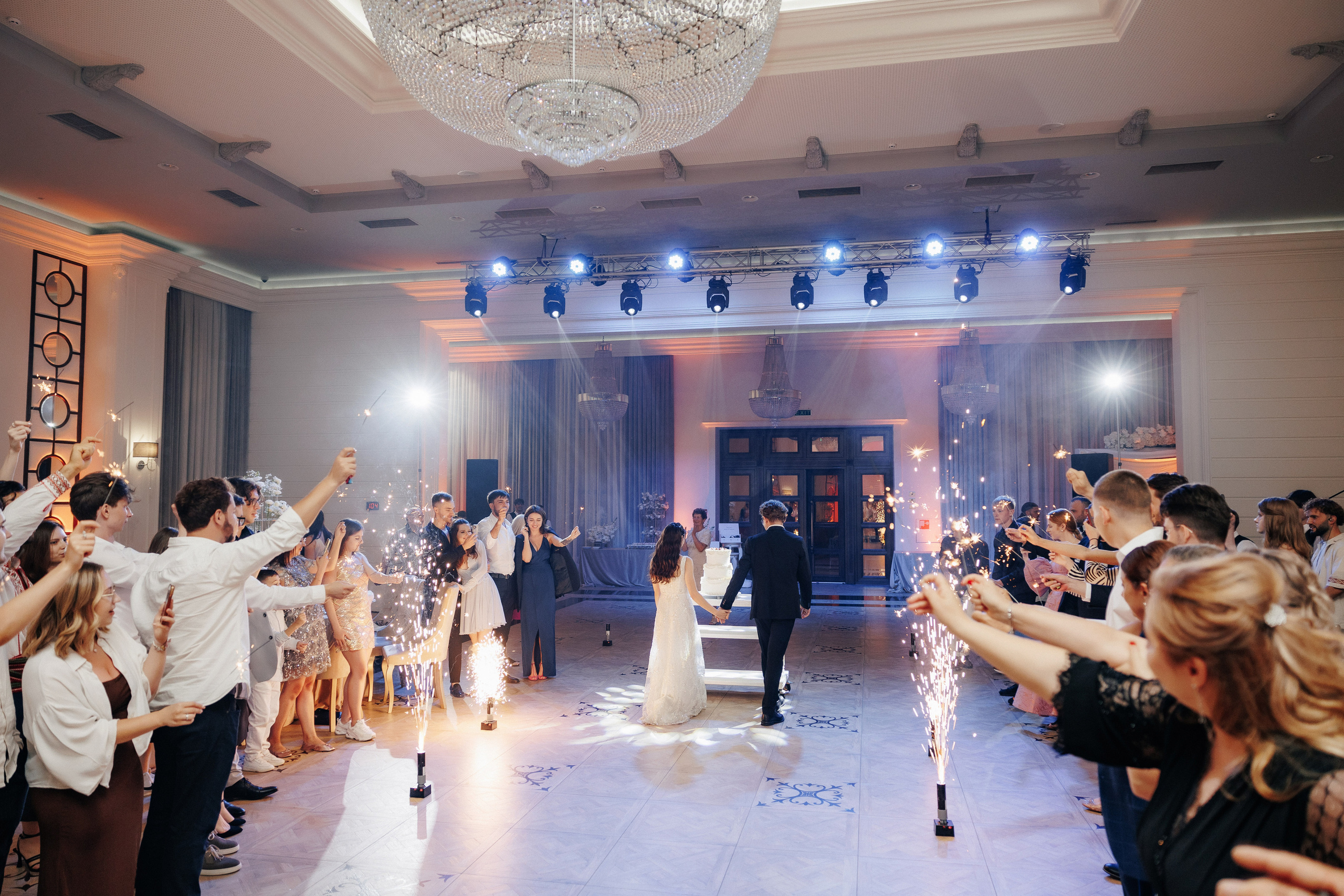 Fotograf de nuntă, artist al emoțiilor și momentelor speciale