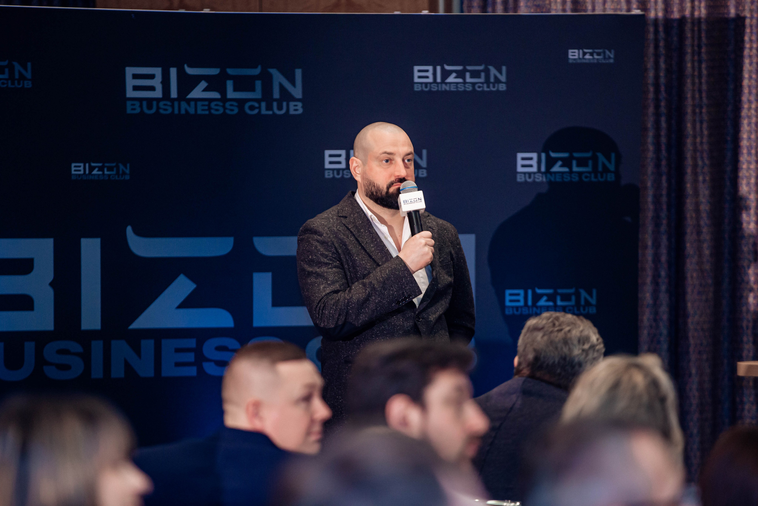 Club Bizon. Portrait family photographer in Berlin Elena Zakh