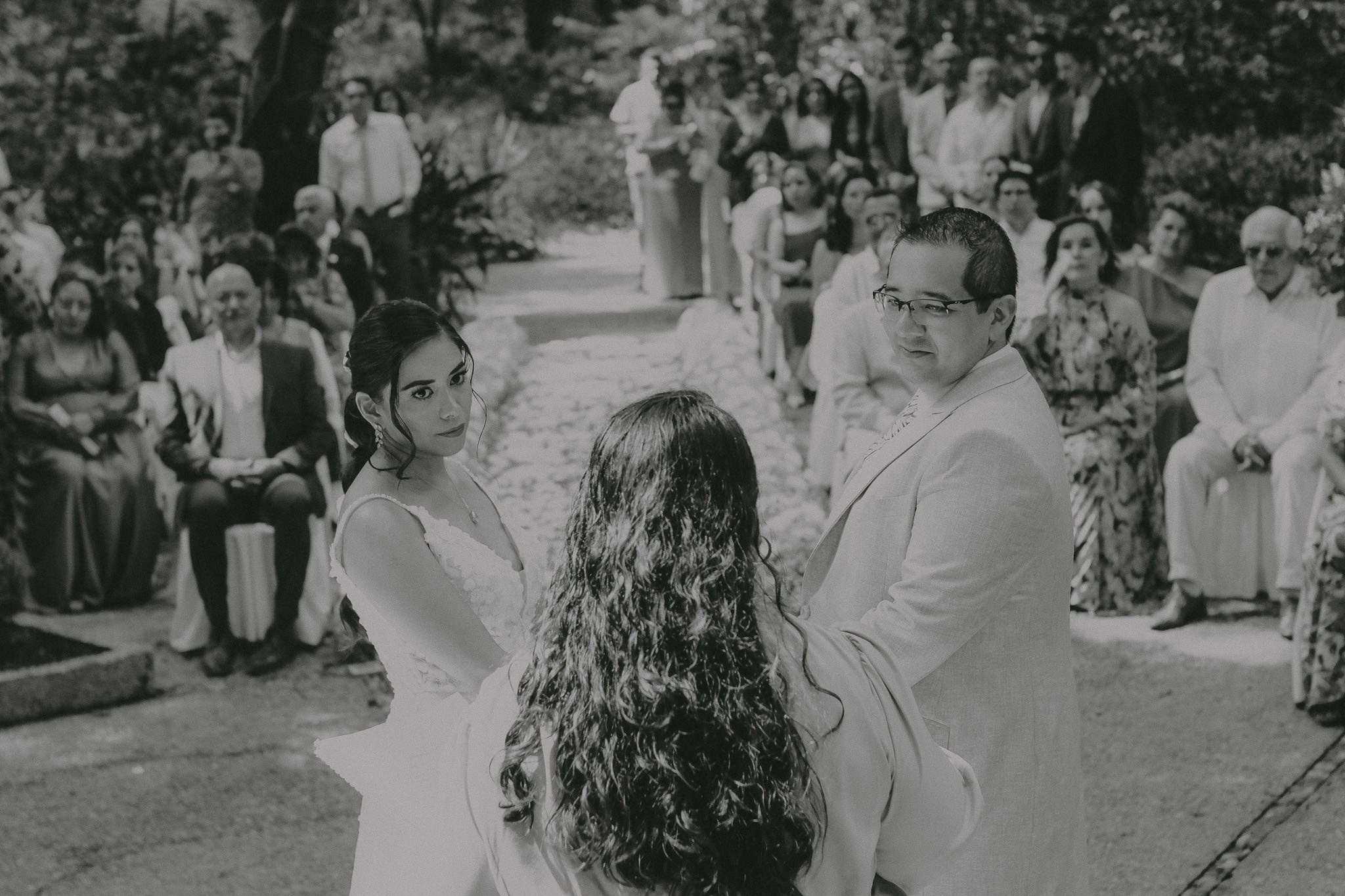 Vianney & Roberto. Wedding and family photographer in Mexico City