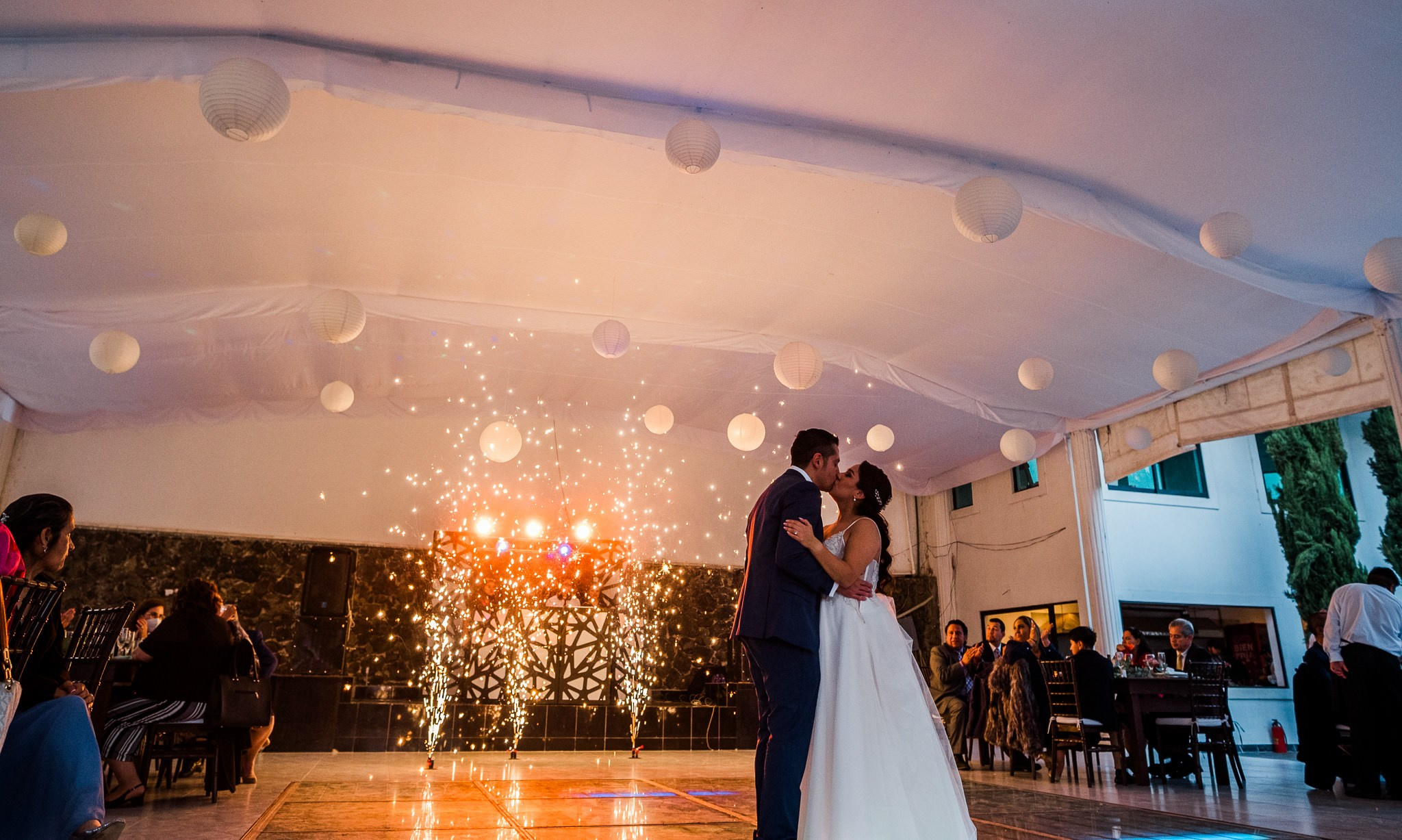 Jess & Josue / CDMX. Wedding and family photographer in Mexico City