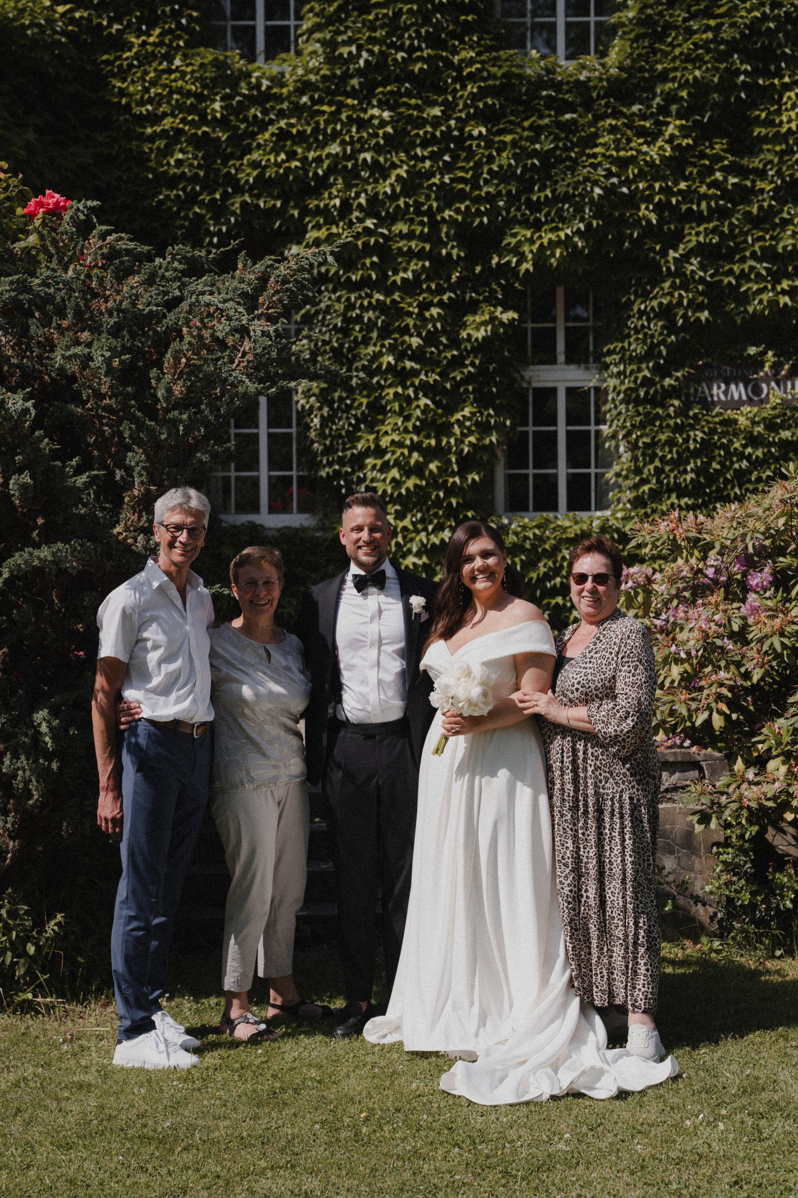 Jessica & Felix I Gesellschaft Harmonie Bochum. Hochzeitsfotografin Bochum | Halyna Reiche Fotografie NRW