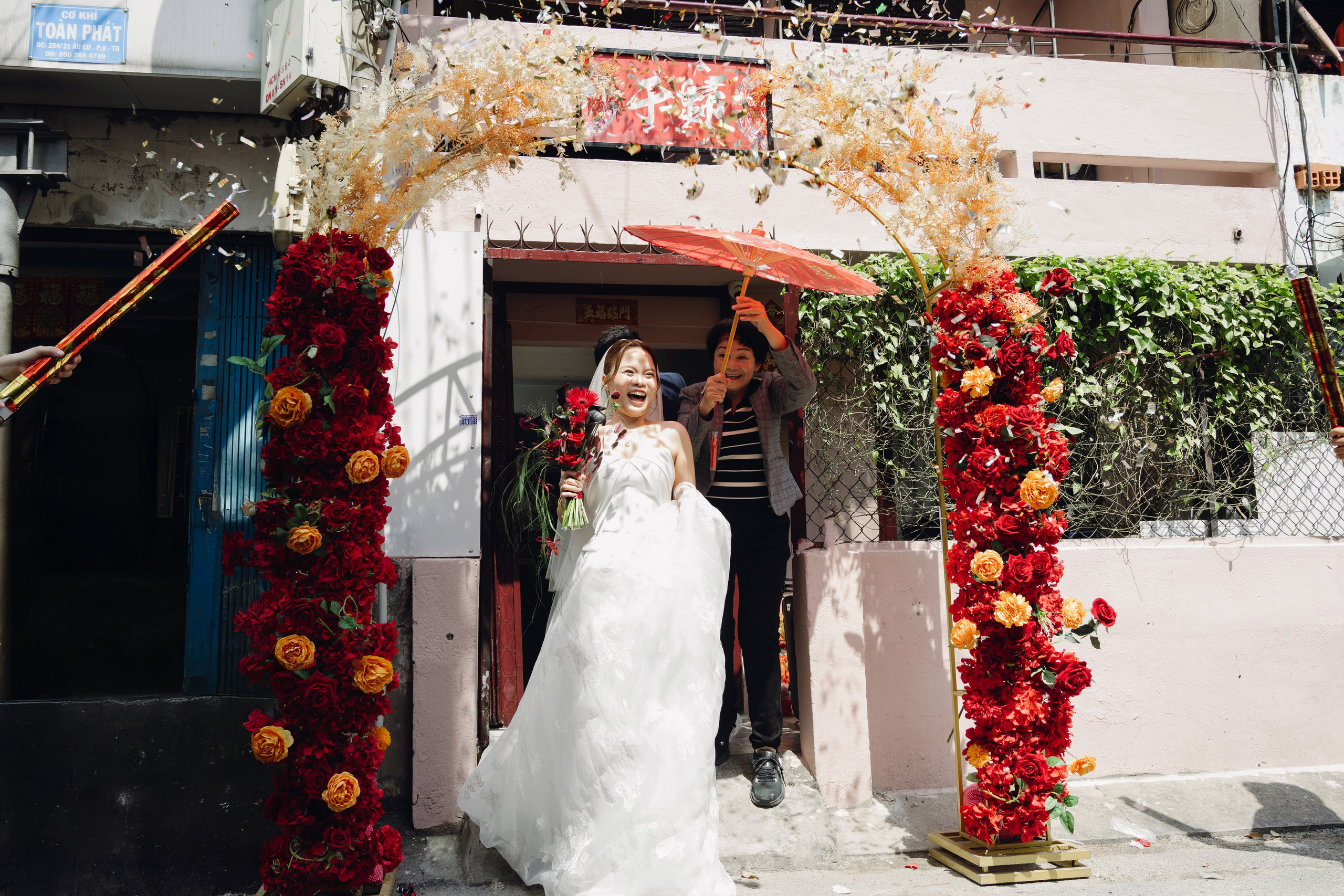 Zhang + Dinh | Photojournalism. BenColor Studio