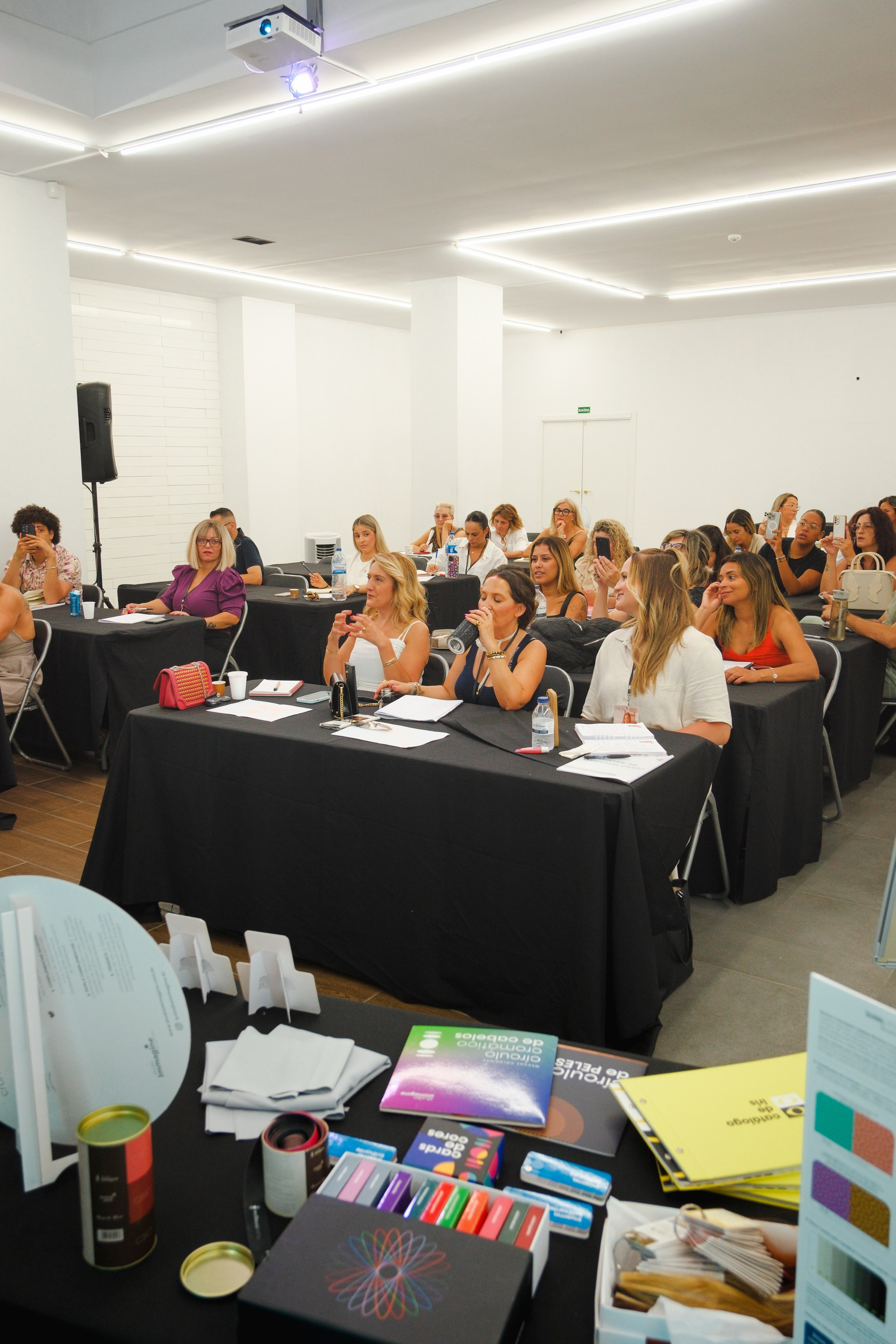 Hair Colouring Course — Porto, Portugal. Main