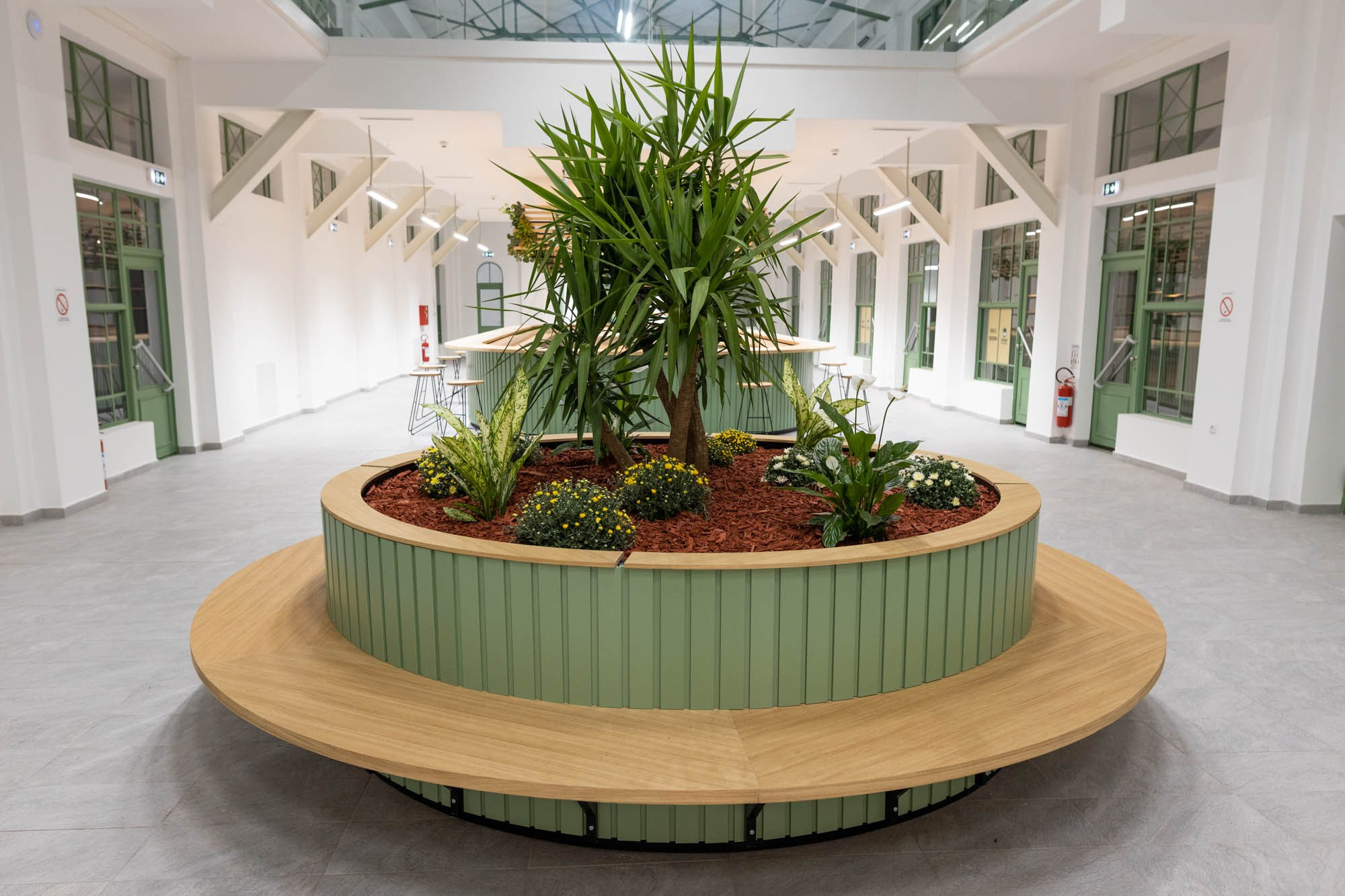 GAMI LUX. PRODUCTIVE MEDIA TEAM