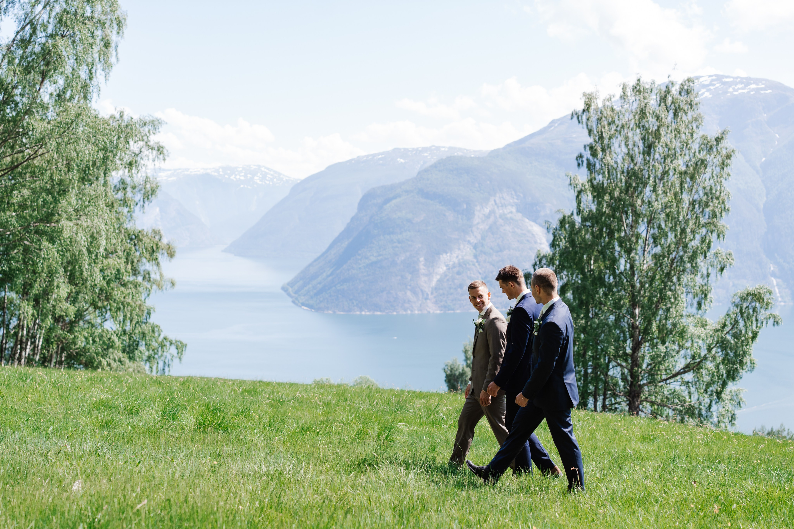 CHRIS & KARI ANNE. Bryllupsfotograf i hele Norge