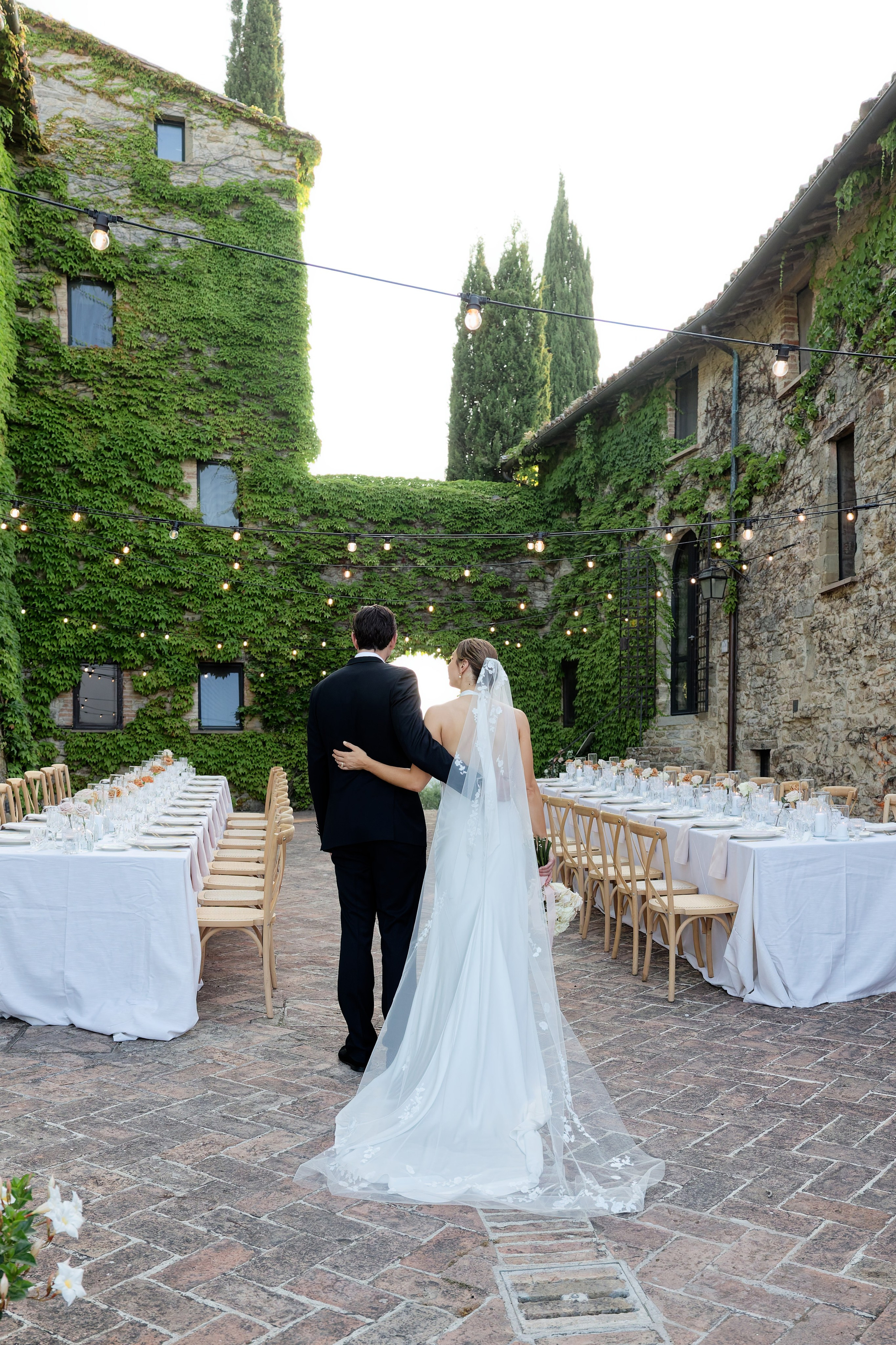 Wedding at Borgo Bastia Creti, Umbria