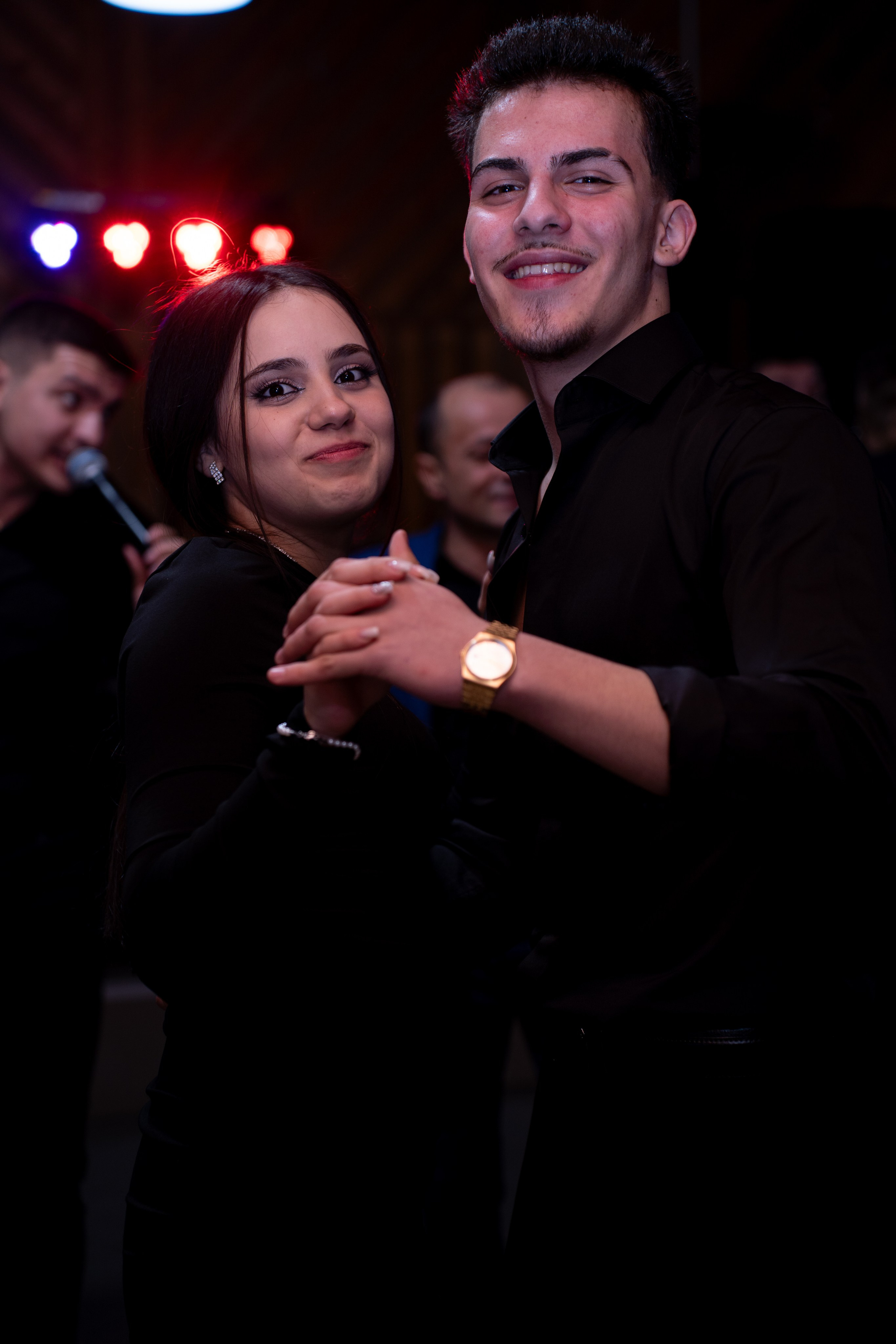 18 ANI - UN NOU ÎNCEPUT