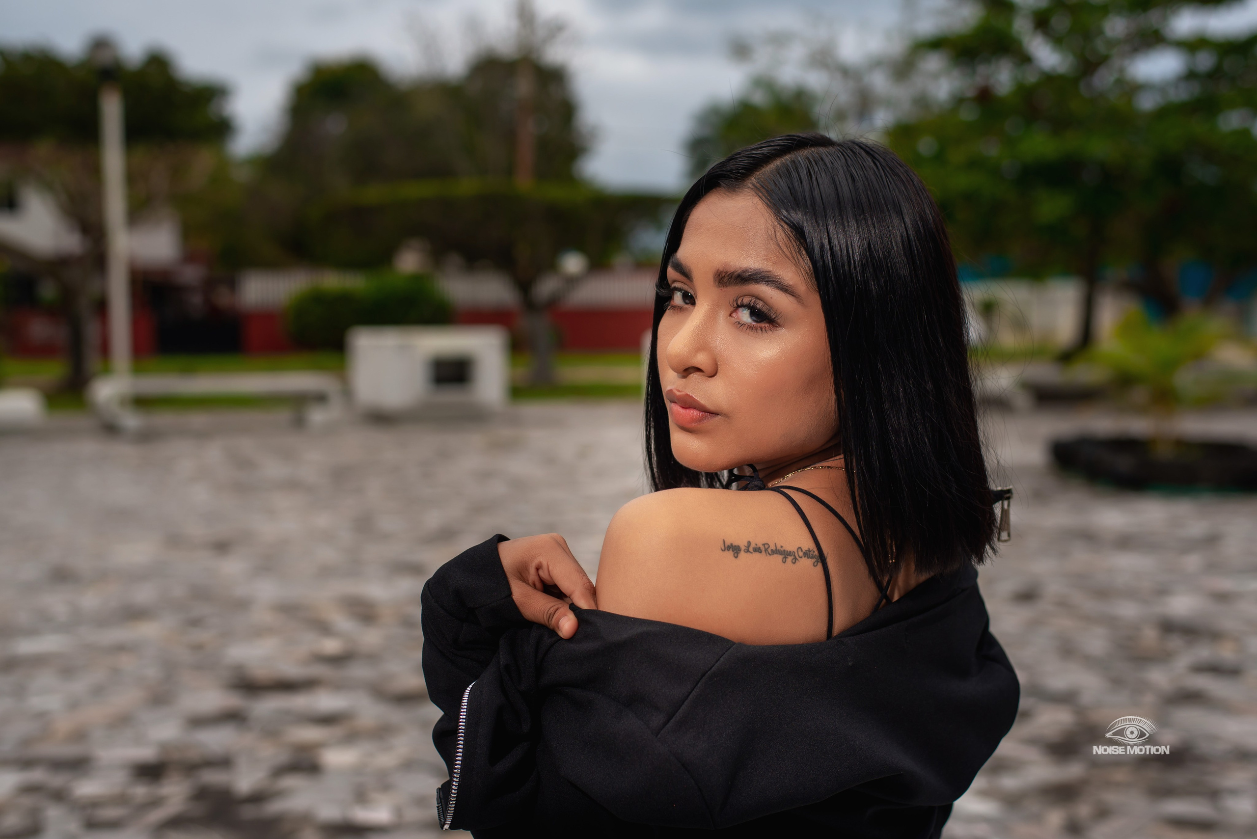 Retrato. Fotografía Profesional - Noise Motion