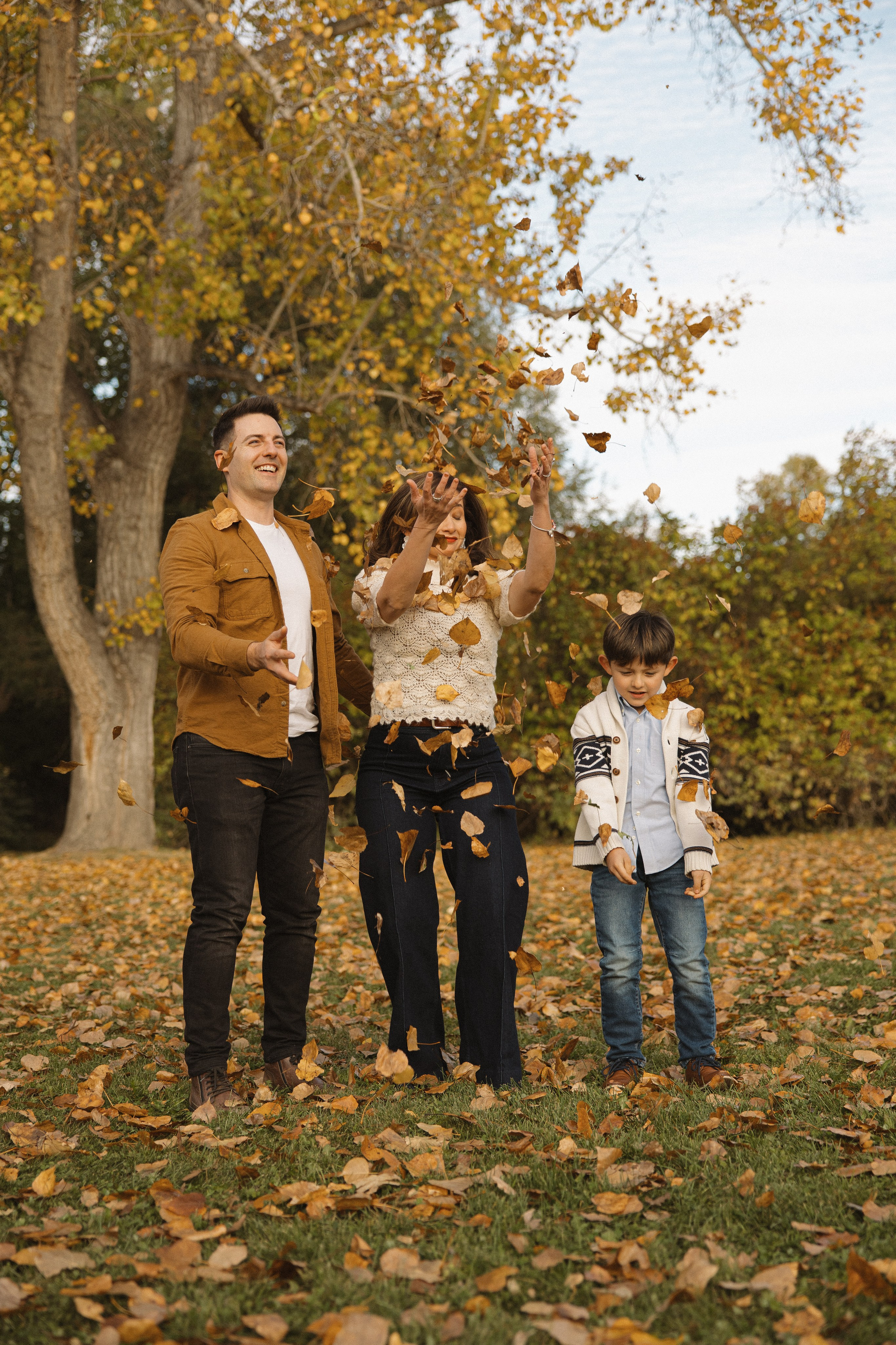 Karen and her beautiful family. Photographer Stanislav Antonov
