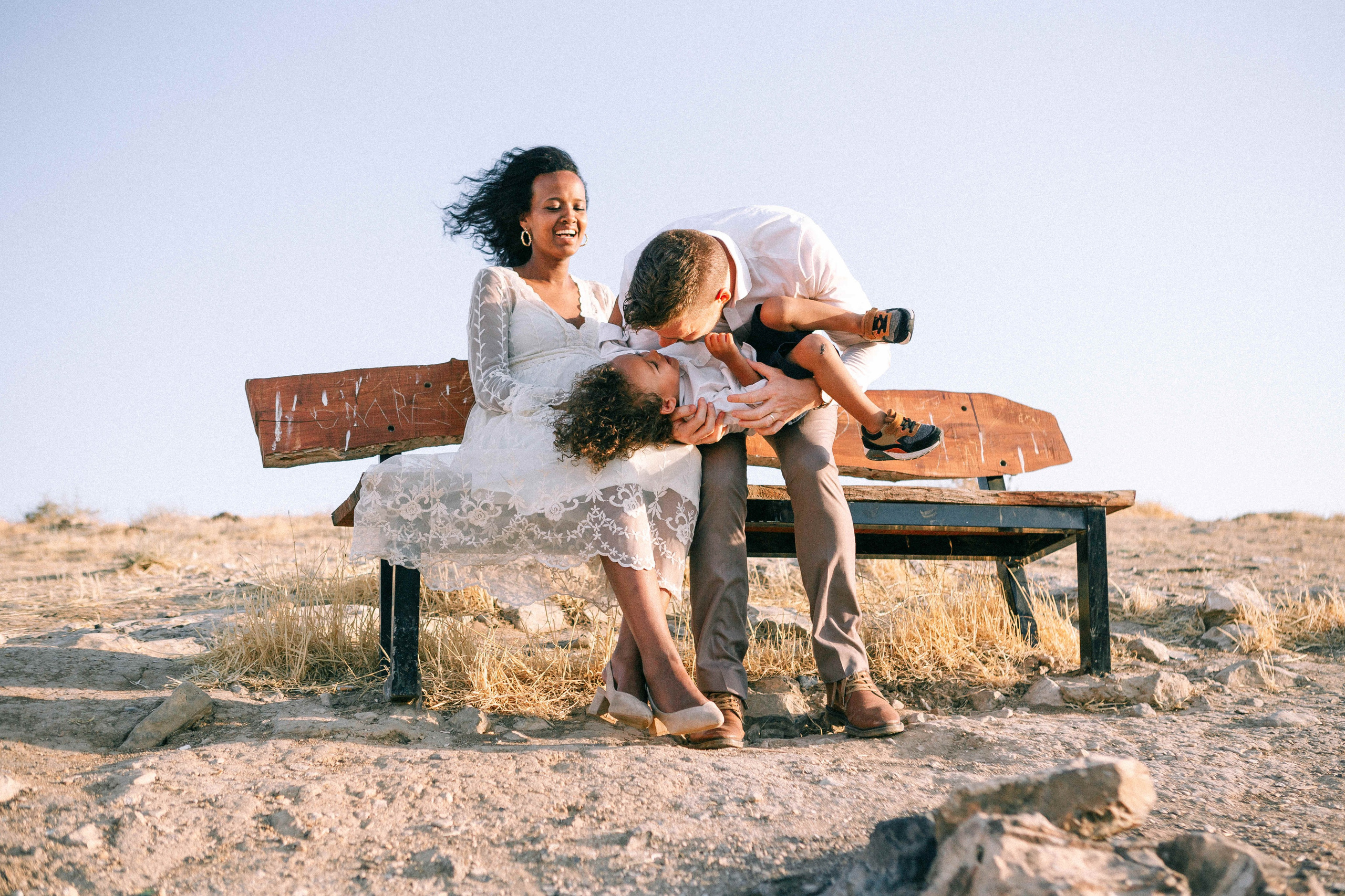 PHOTO SESSION IN THE DESERT NEAR MAALE ADUMIM. PHOTOGRAPHER IN ISRAEL