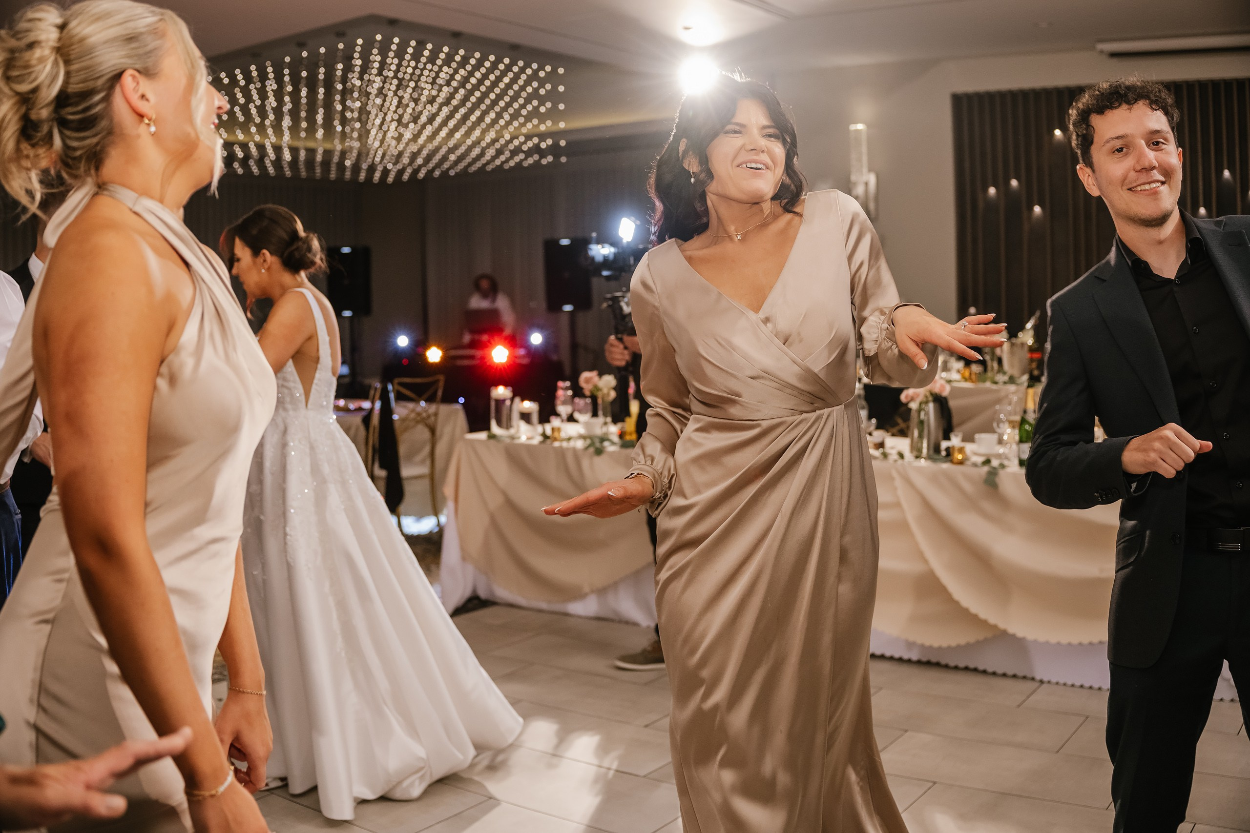 09.06.2025 Wedding. Wedding family event photographer in Chicago Nick Yushevich