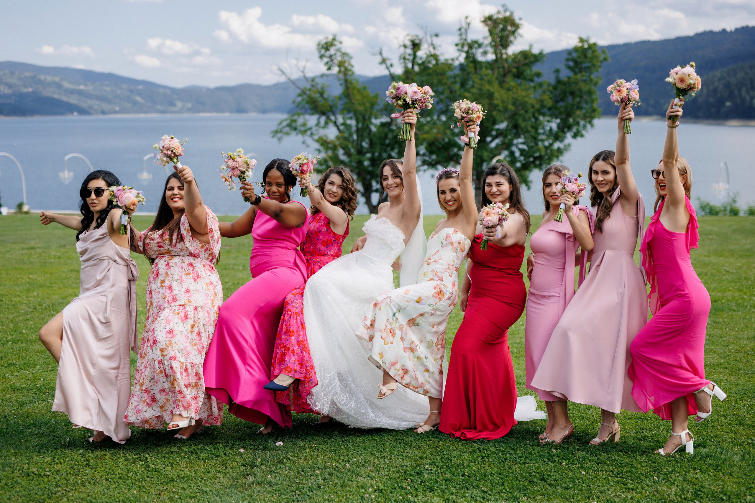 Wedding Photographer, based in Iasi, Romania, but will travel all over the globe to make sure you look amazing in all your wedding photos