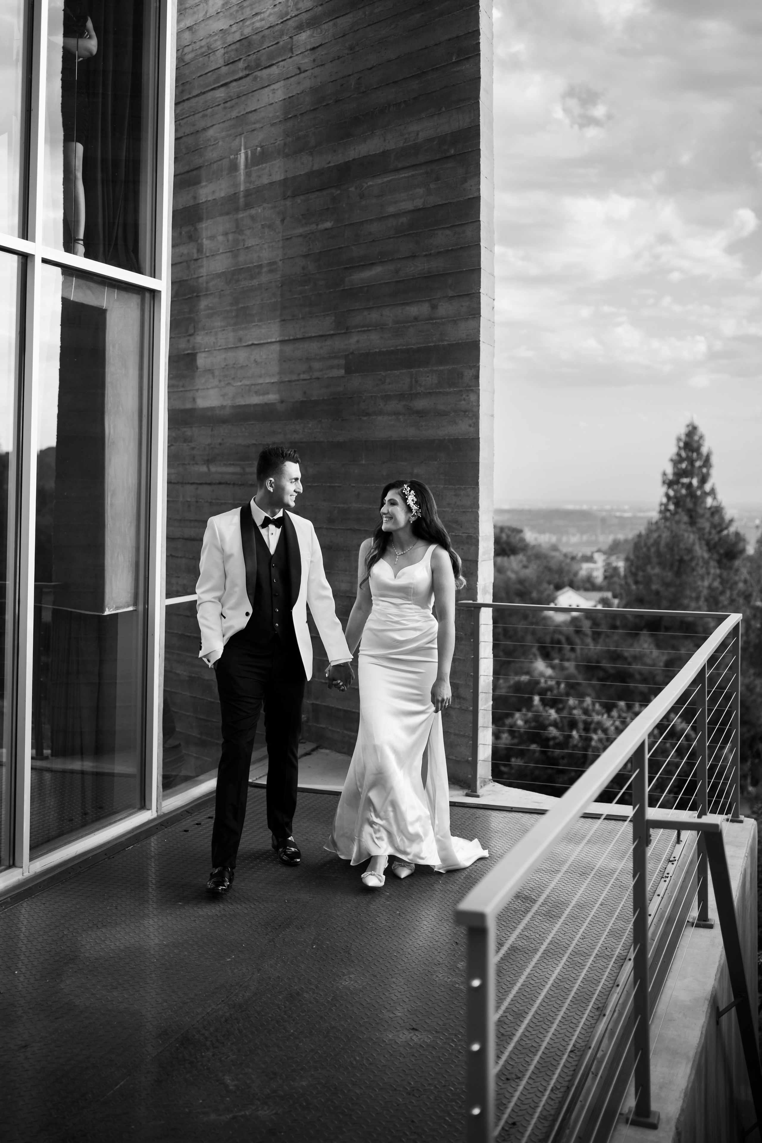 Wedding at the Hollywood Sign Venue, Los Angeles, California. Wedding Photography & Videography Team in California, Los Angeles, San Francisco, San Diego and Travel