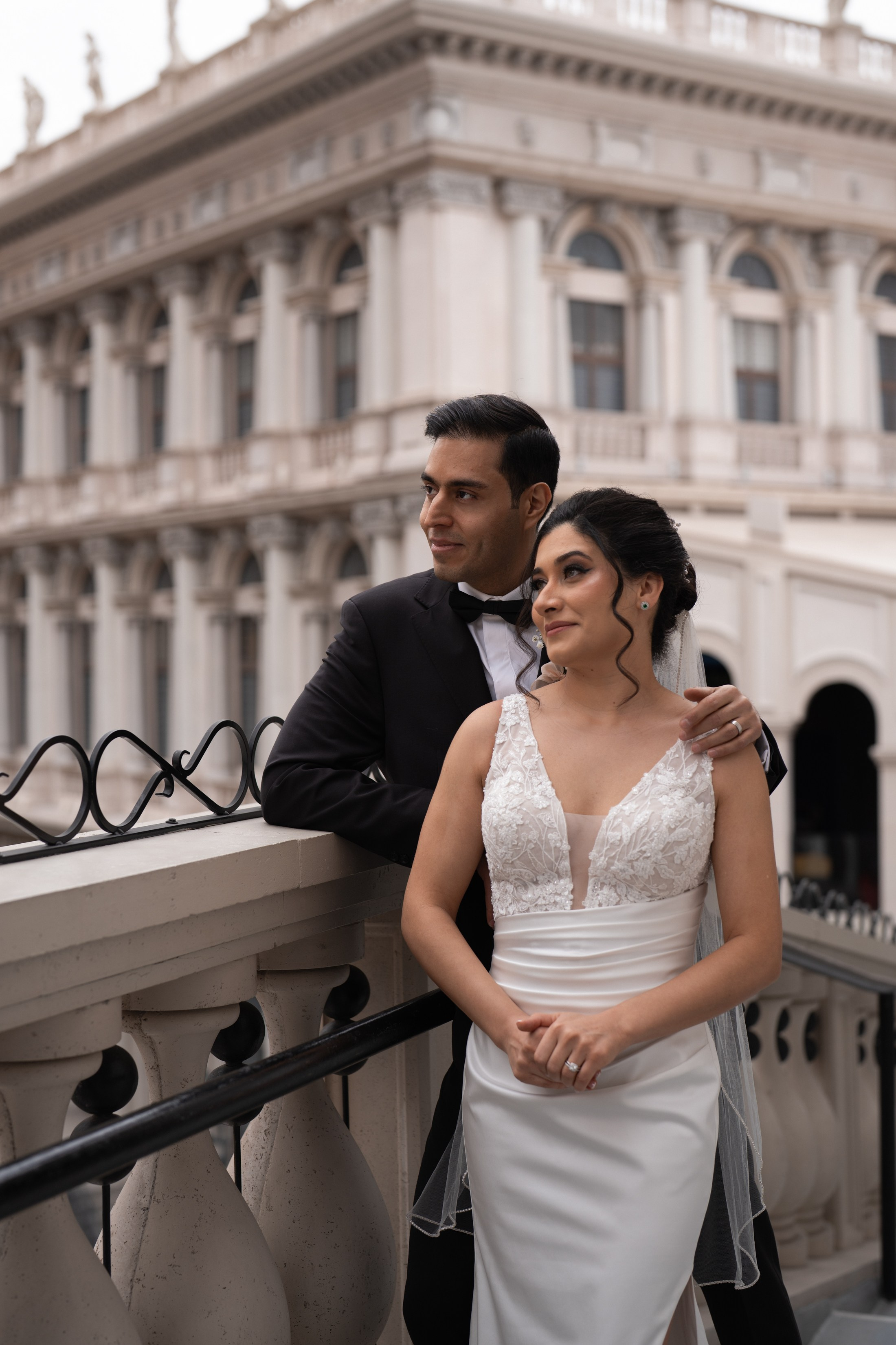 Sia&Yasi. Wedding & elopement photographer Viktoriya Kravtsov. Las Vegas